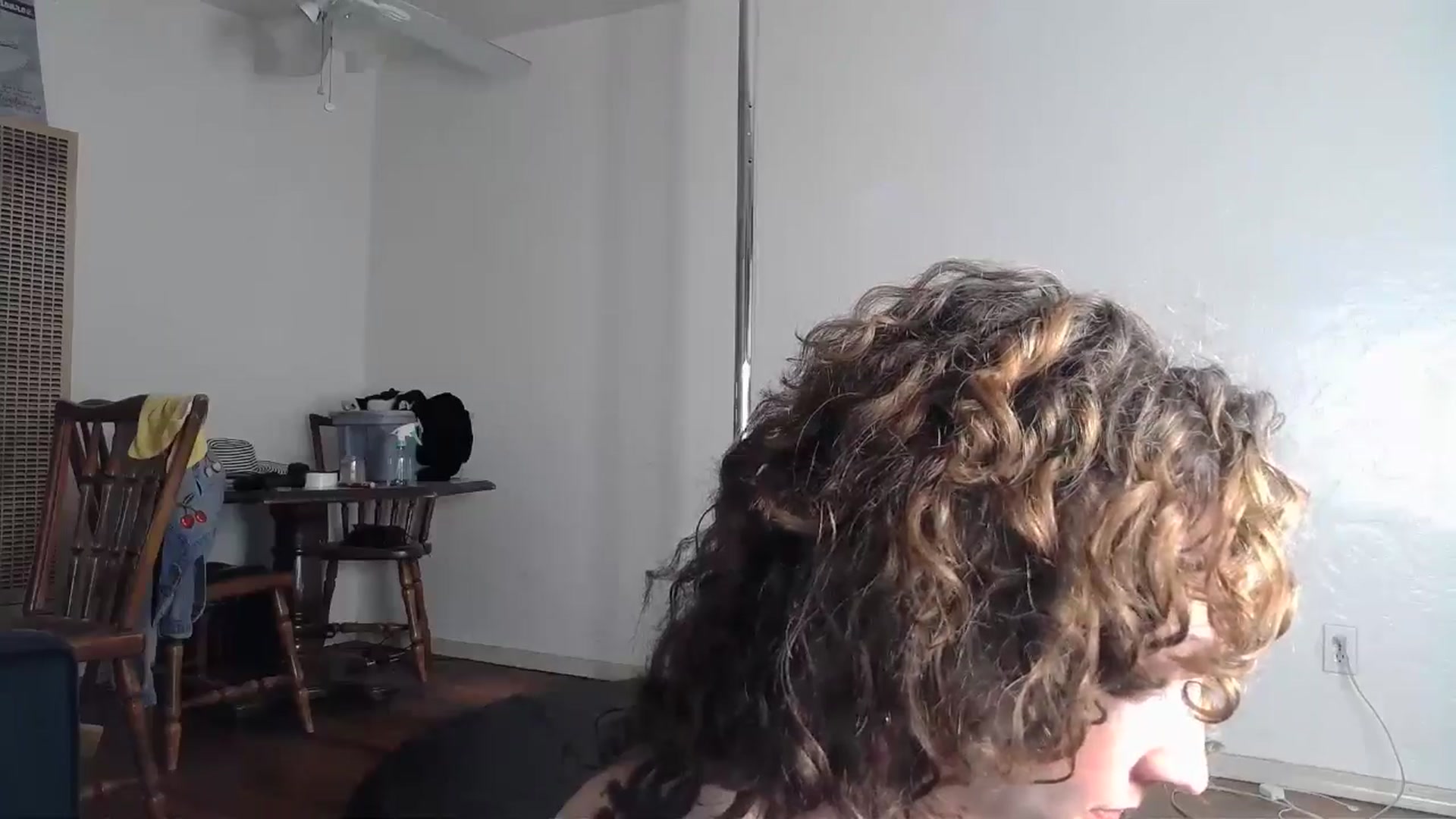 Gallery image thumbnail from TrollopTaylor's myfreecams stream on, 12/01/2024, 19:51 image 19 of 20