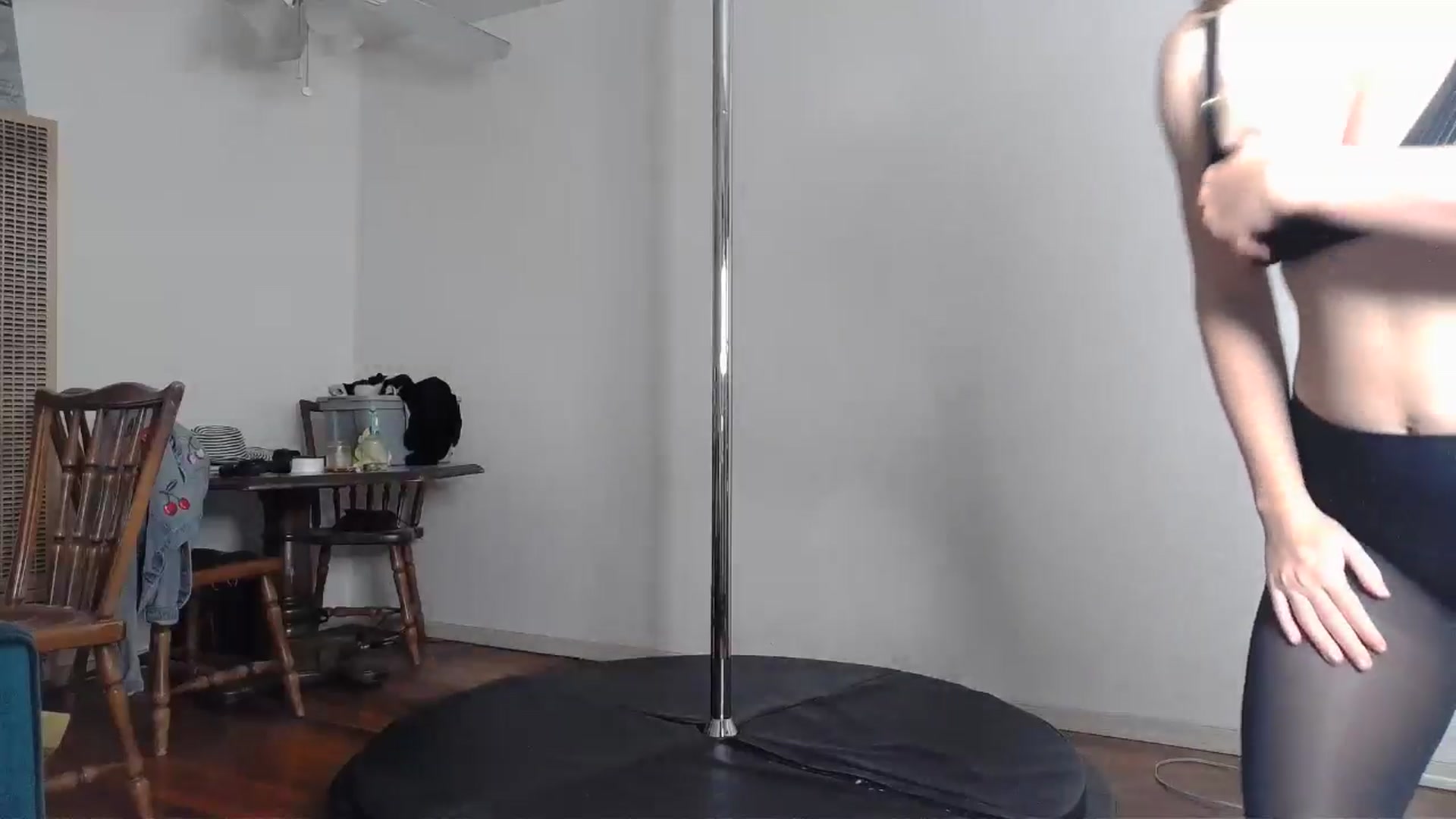 Gallery image thumbnail from TrollopTaylor's myfreecams stream on, 12/01/2024, 19:51 image 12 of 20
