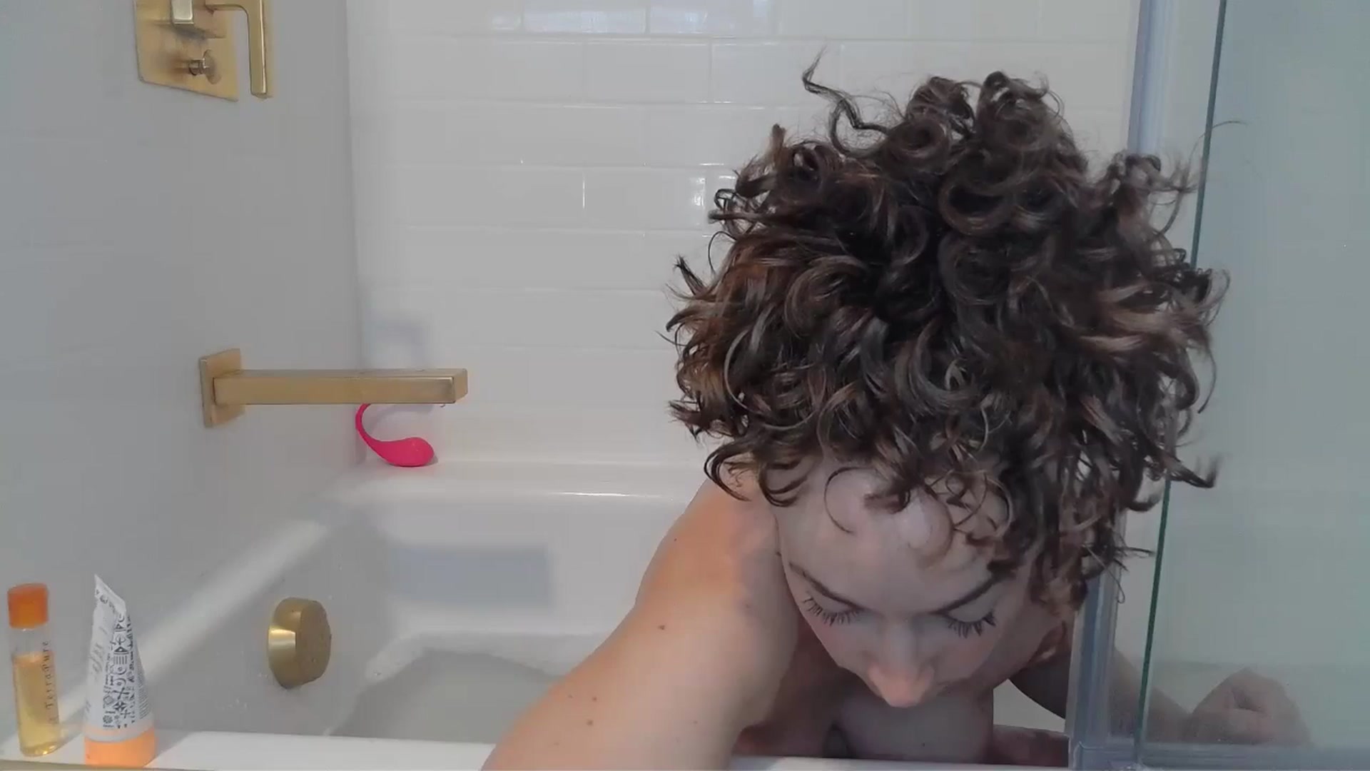 Gallery image thumbnail from TrollopTaylor's myfreecams stream on, 12/04/2024, 05:19 image 9 of 20