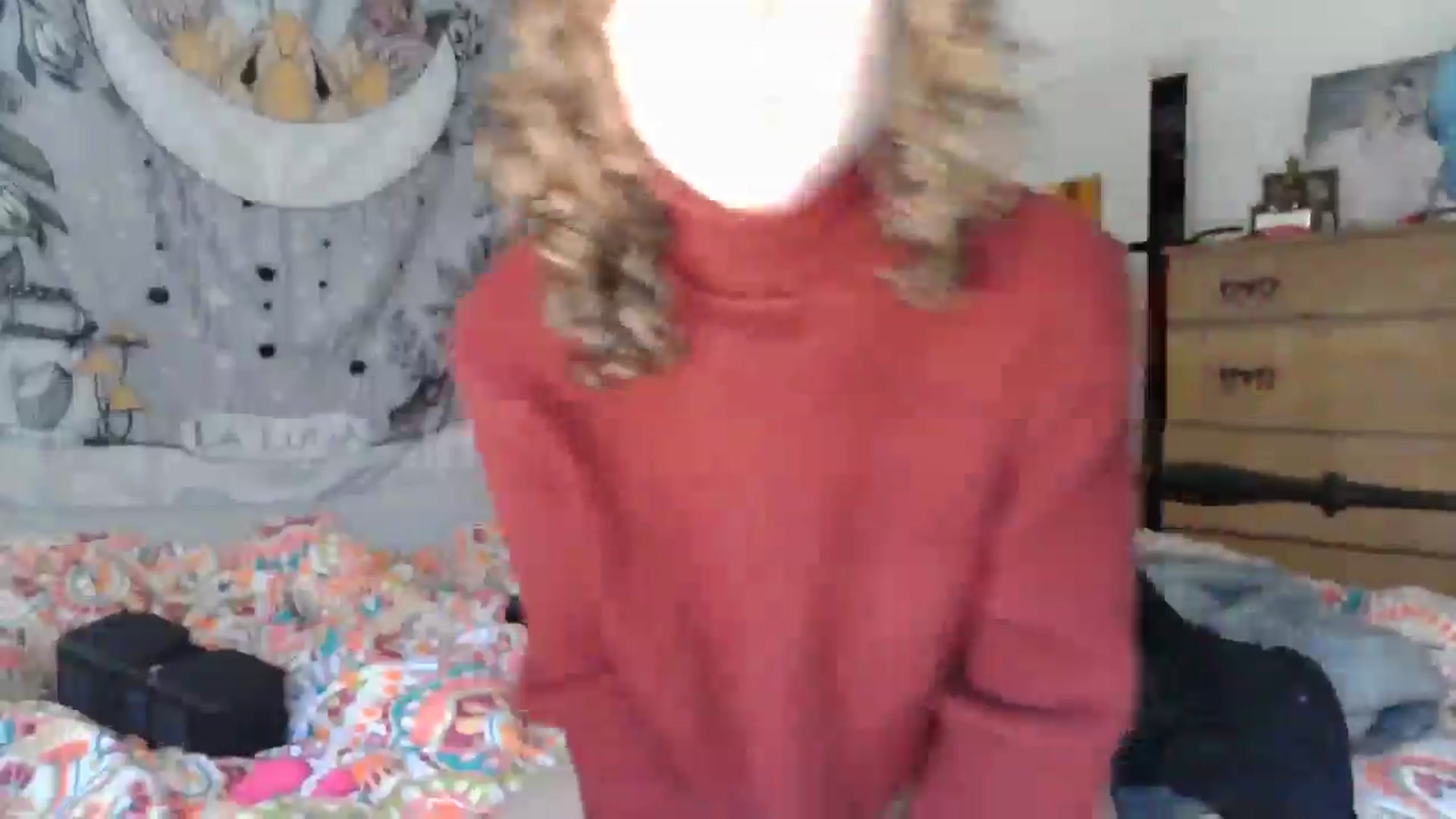 Gallery image thumbnail from TrollopTaylor's myfreecams stream on, 12/10/2024, 19:49 image 15 of 20