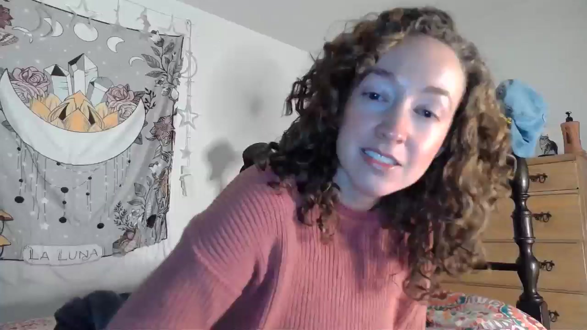 Gallery image thumbnail from TrollopTaylor's myfreecams stream on, 12/12/2024, 21:15 image 1 of 20