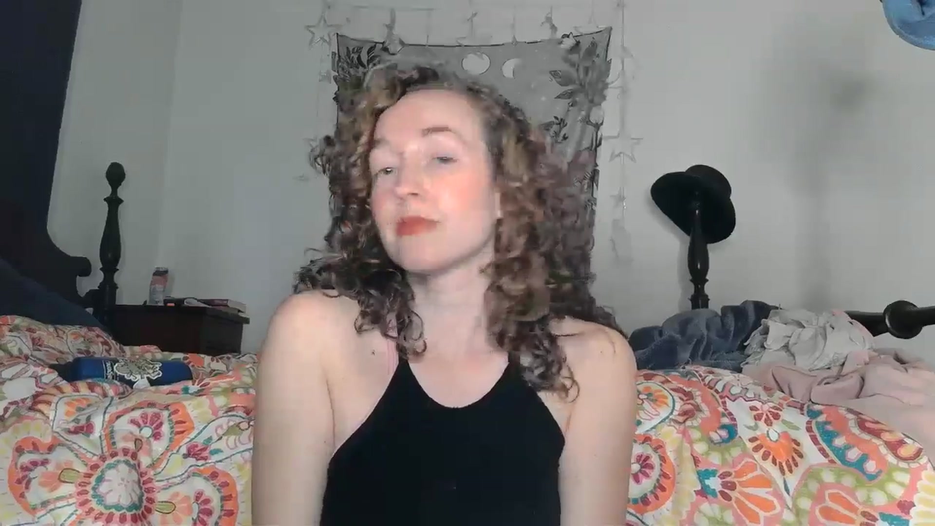 Gallery image thumbnail from TrollopTaylor's myfreecams stream on, 12/19/2024, 24:20 image 9 of 20