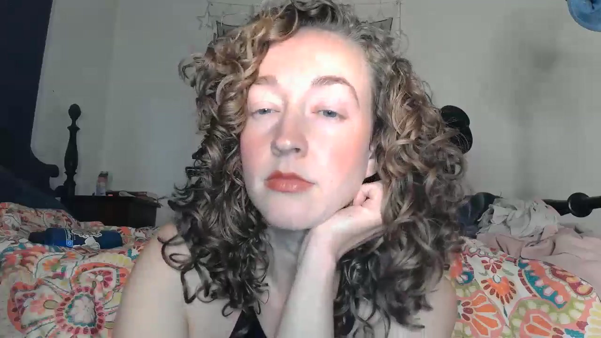 Gallery image thumbnail from TrollopTaylor's myfreecams stream on, 12/19/2024, 24:20 image 7 of 20