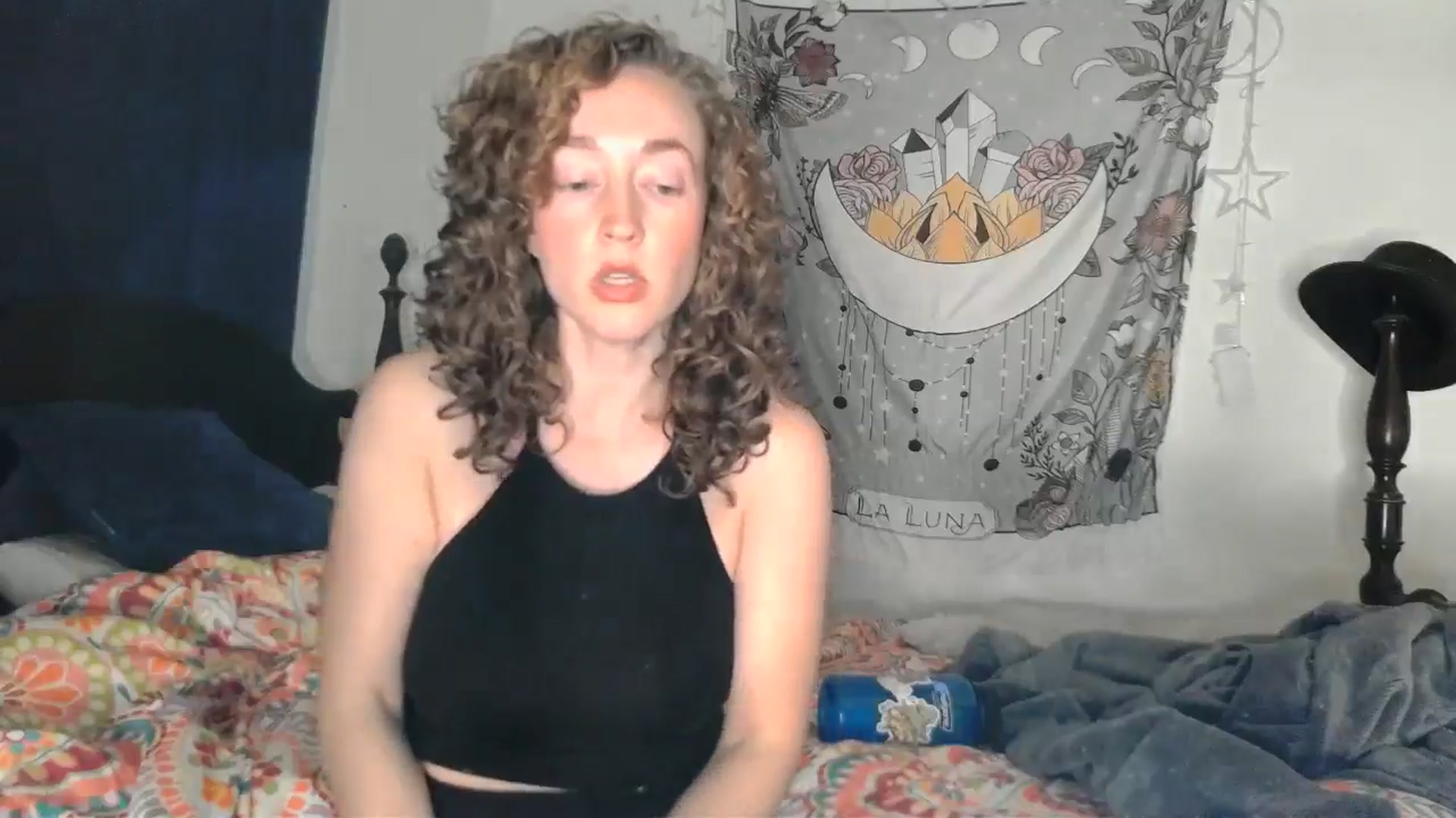 Gallery image thumbnail from TrollopTaylor's myfreecams stream on, 12/19/2024, 24:20 image 3 of 20