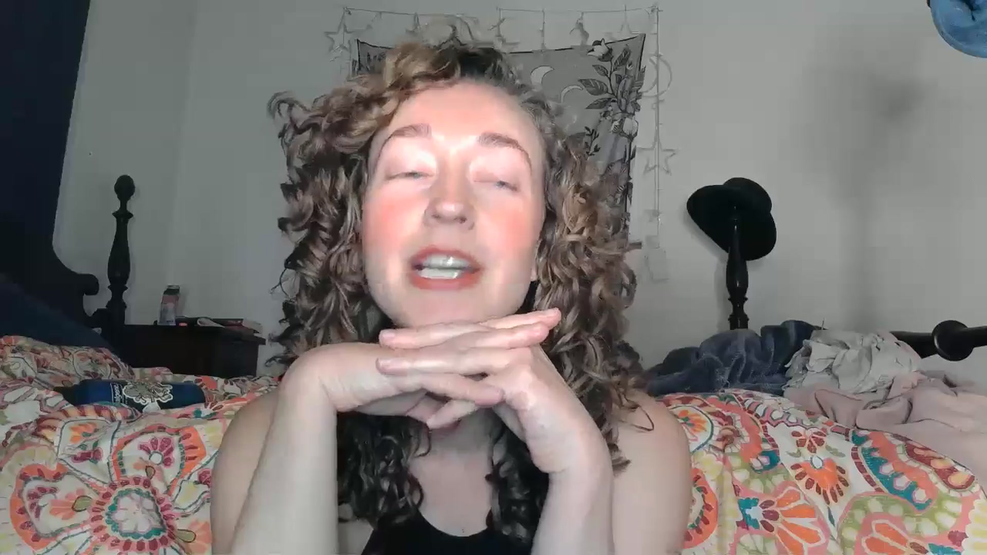 Gallery image thumbnail from TrollopTaylor's myfreecams stream on, 12/19/2024, 24:20 image 13 of 20