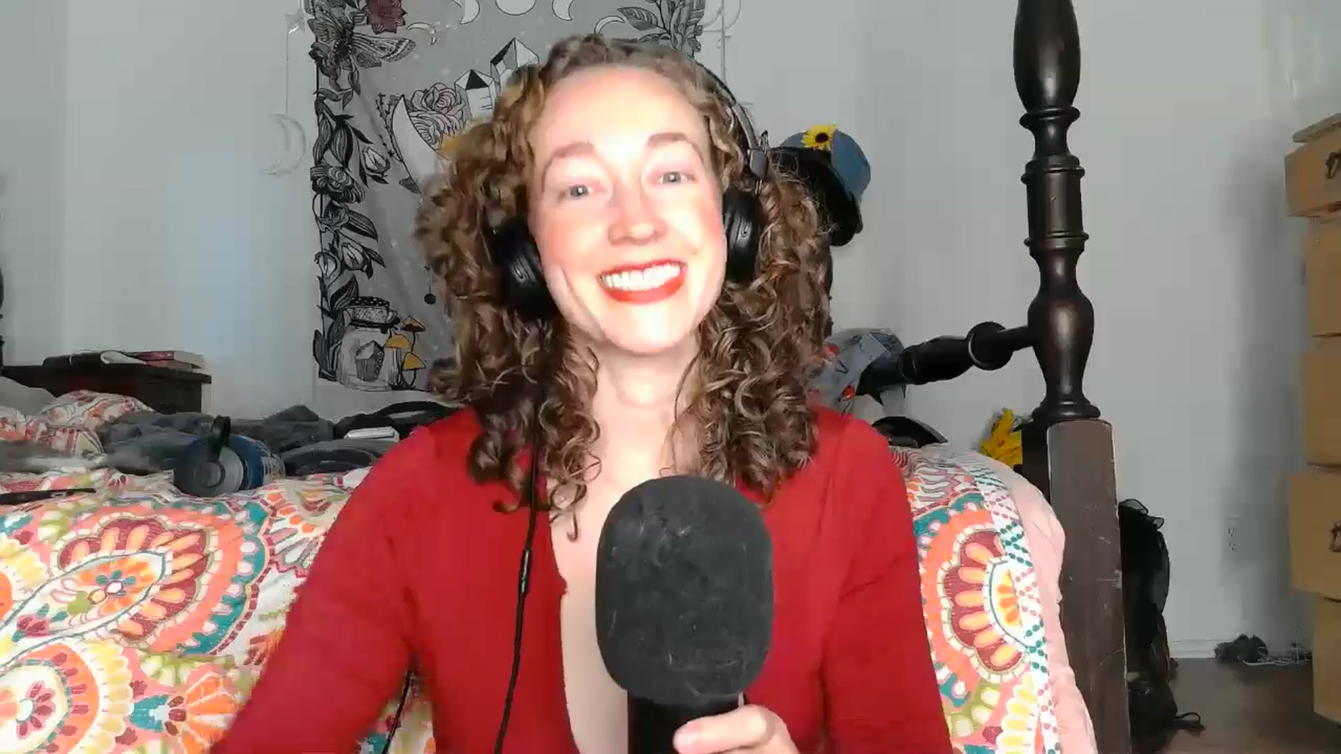 Gallery image thumbnail from TrollopTaylor's myfreecams stream on, 12/20/2024, 23:28 image 11 of 20