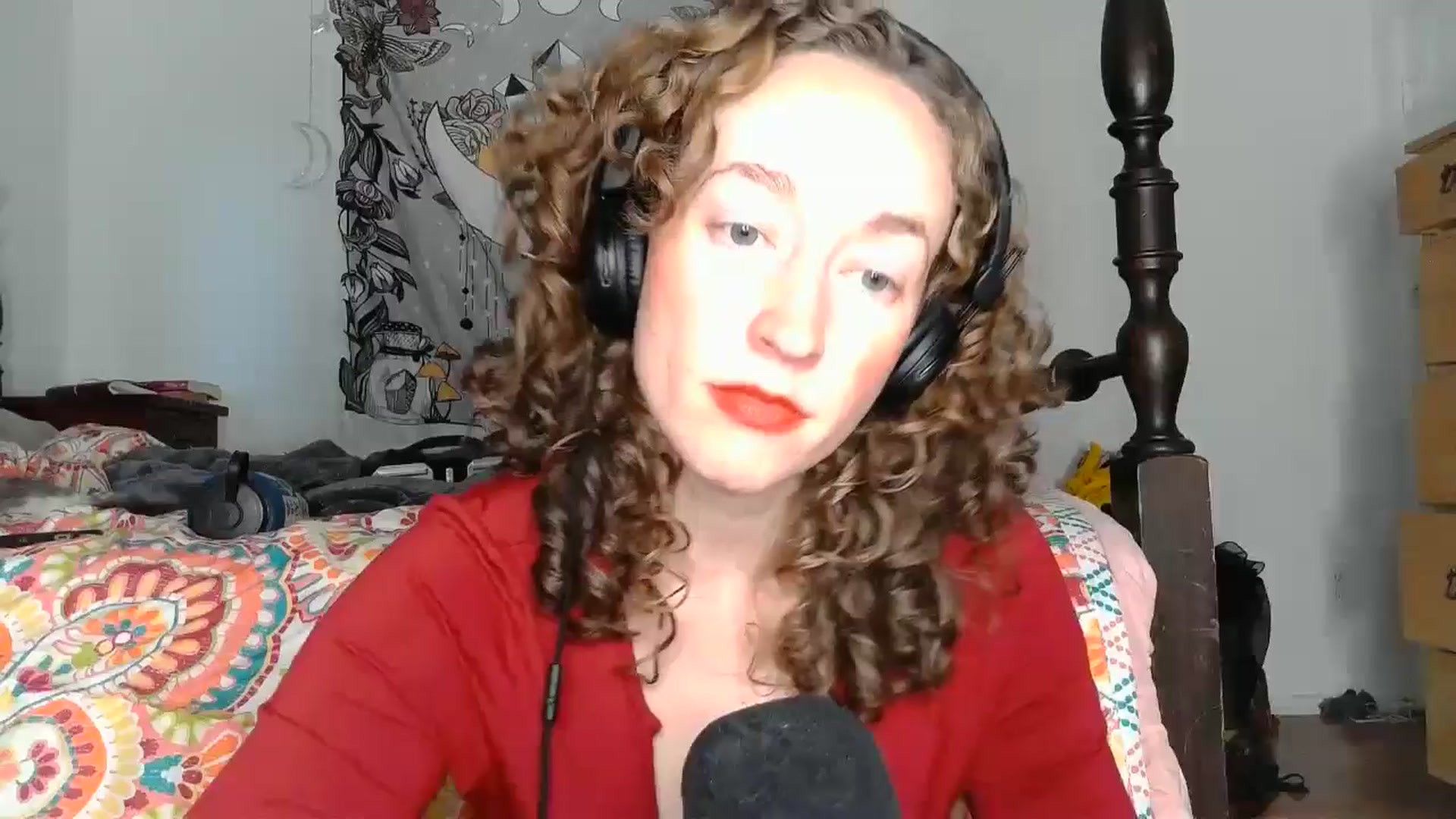 Gallery image thumbnail from TrollopTaylor's myfreecams stream on, 12/20/2024, 23:28 image 9 of 20