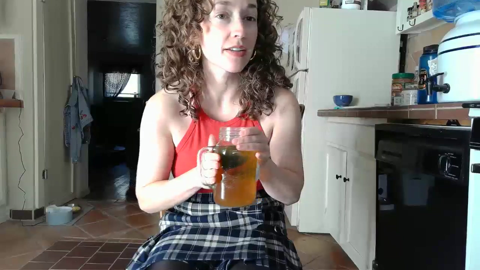 Gallery image thumbnail from TrollopTaylor's myfreecams stream on, 12/21/2024, 21:58 image 5 of 20