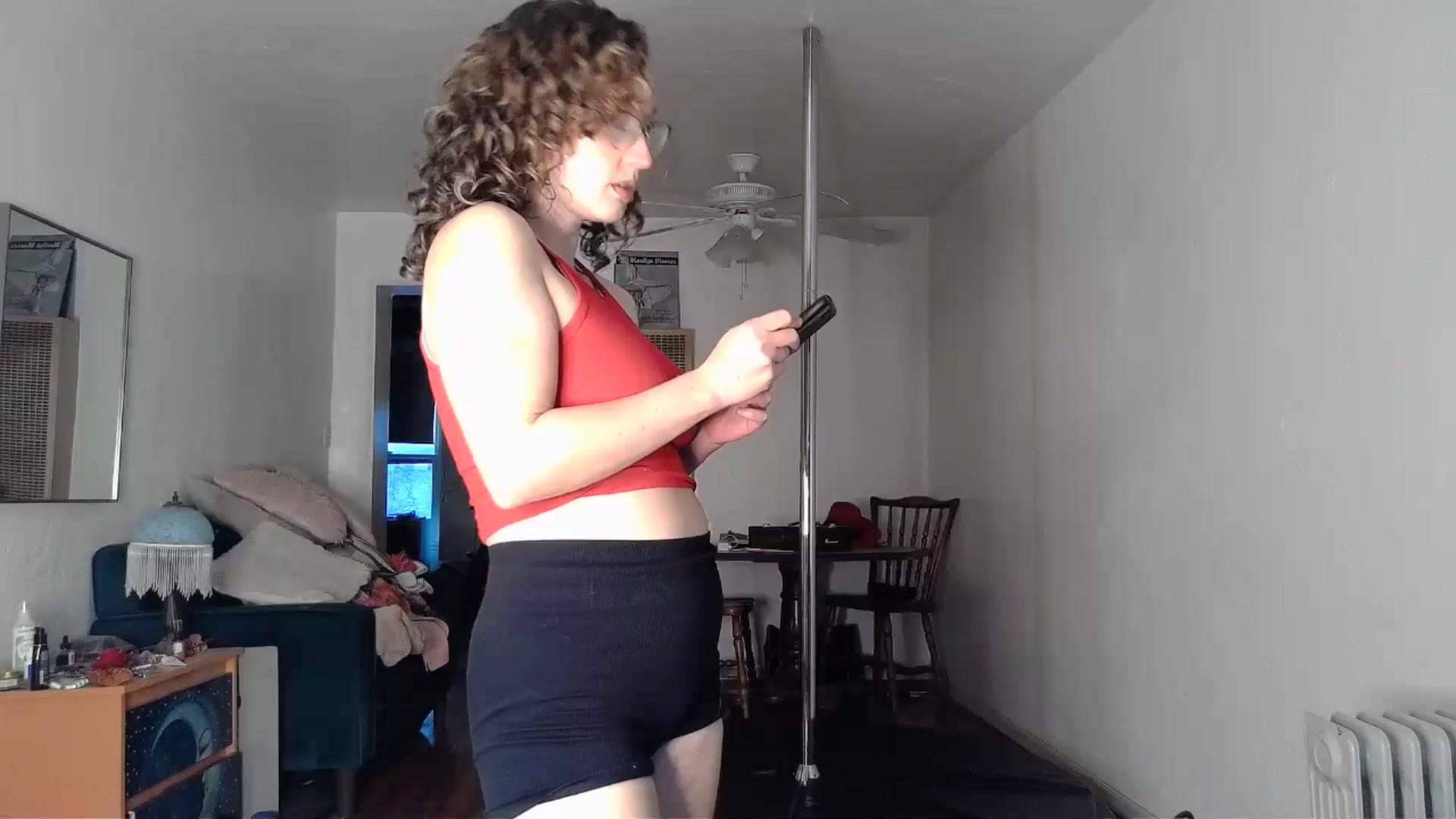 Gallery image thumbnail from TrollopTaylor's myfreecams stream on, 12/22/2024, 23:19 image 1 of 20