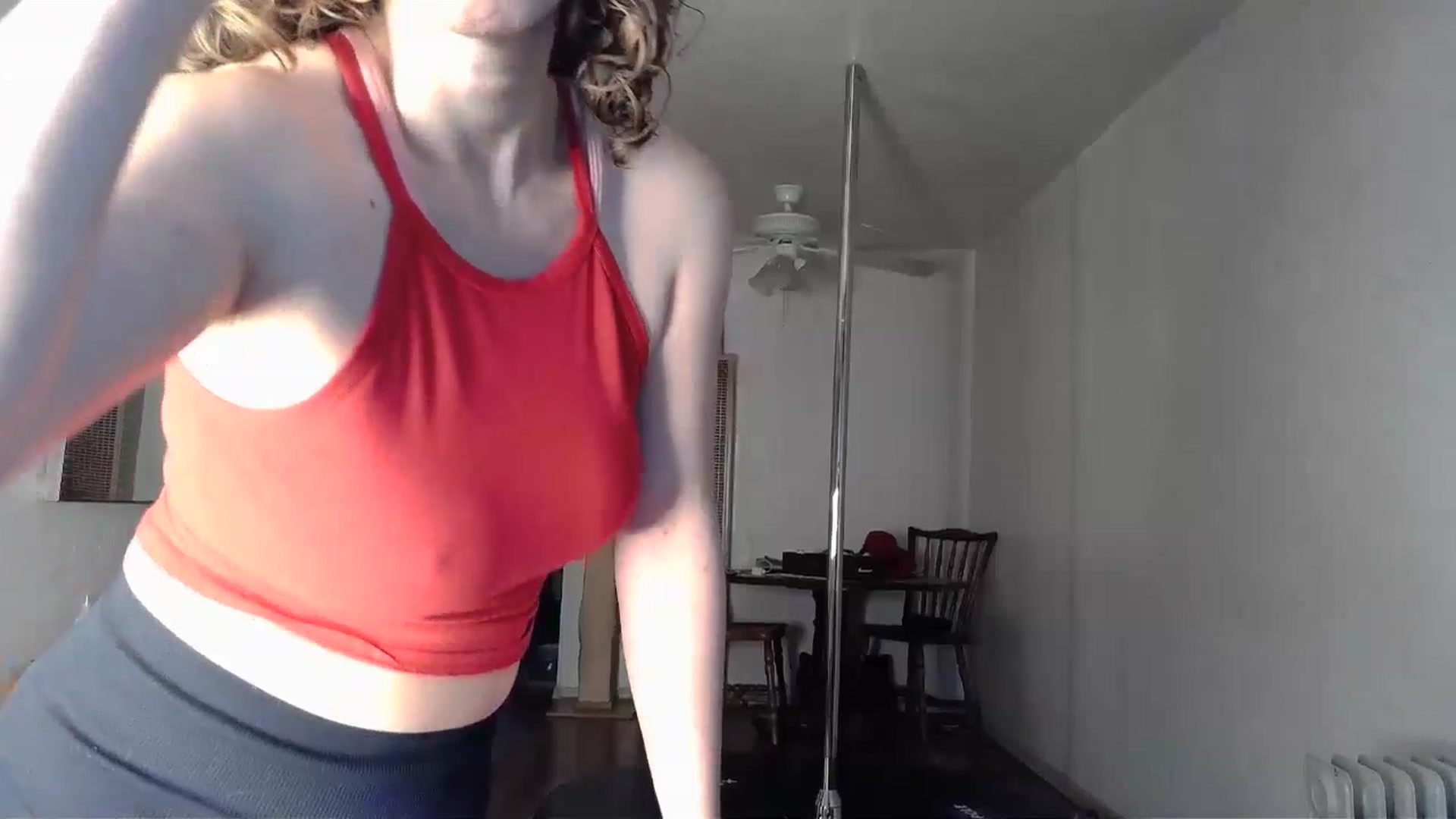 Gallery image thumbnail from TrollopTaylor's myfreecams stream on, 12/22/2024, 23:19 image 10 of 20