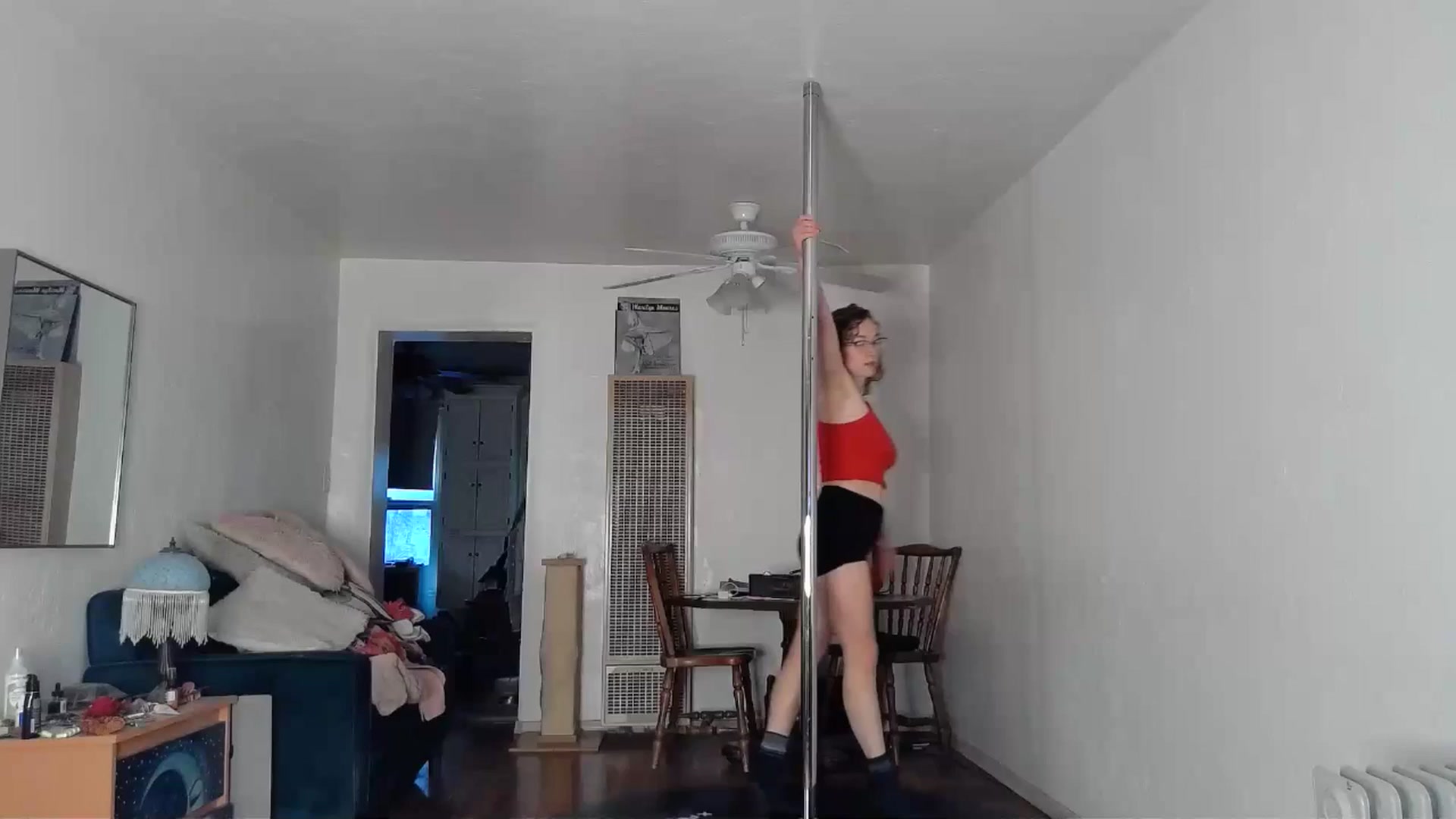 Gallery image thumbnail from TrollopTaylor's myfreecams stream on, 12/22/2024, 23:19 image 3 of 20