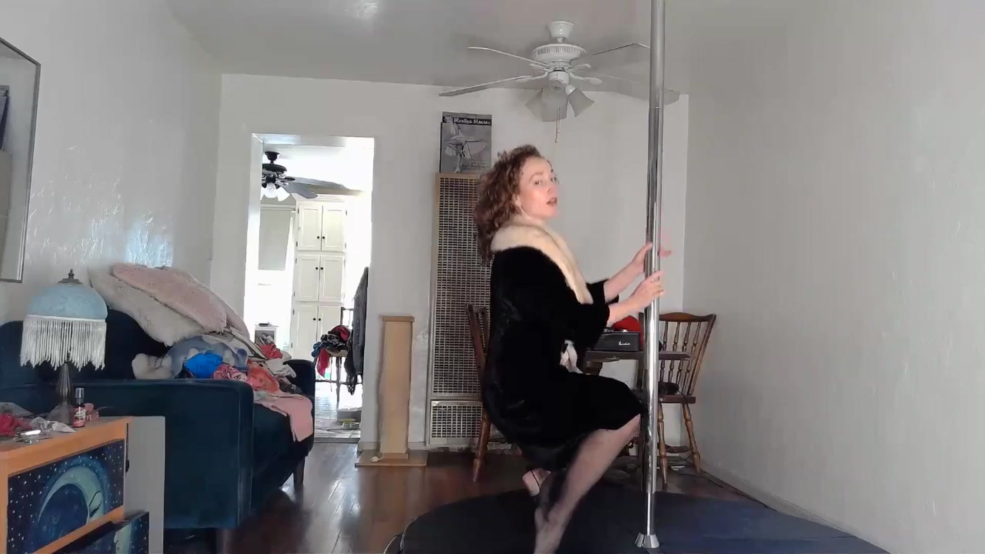 Gallery image thumbnail from TrollopTaylor's myfreecams stream on, 12/23/2024, 21:36 image 18 of 20