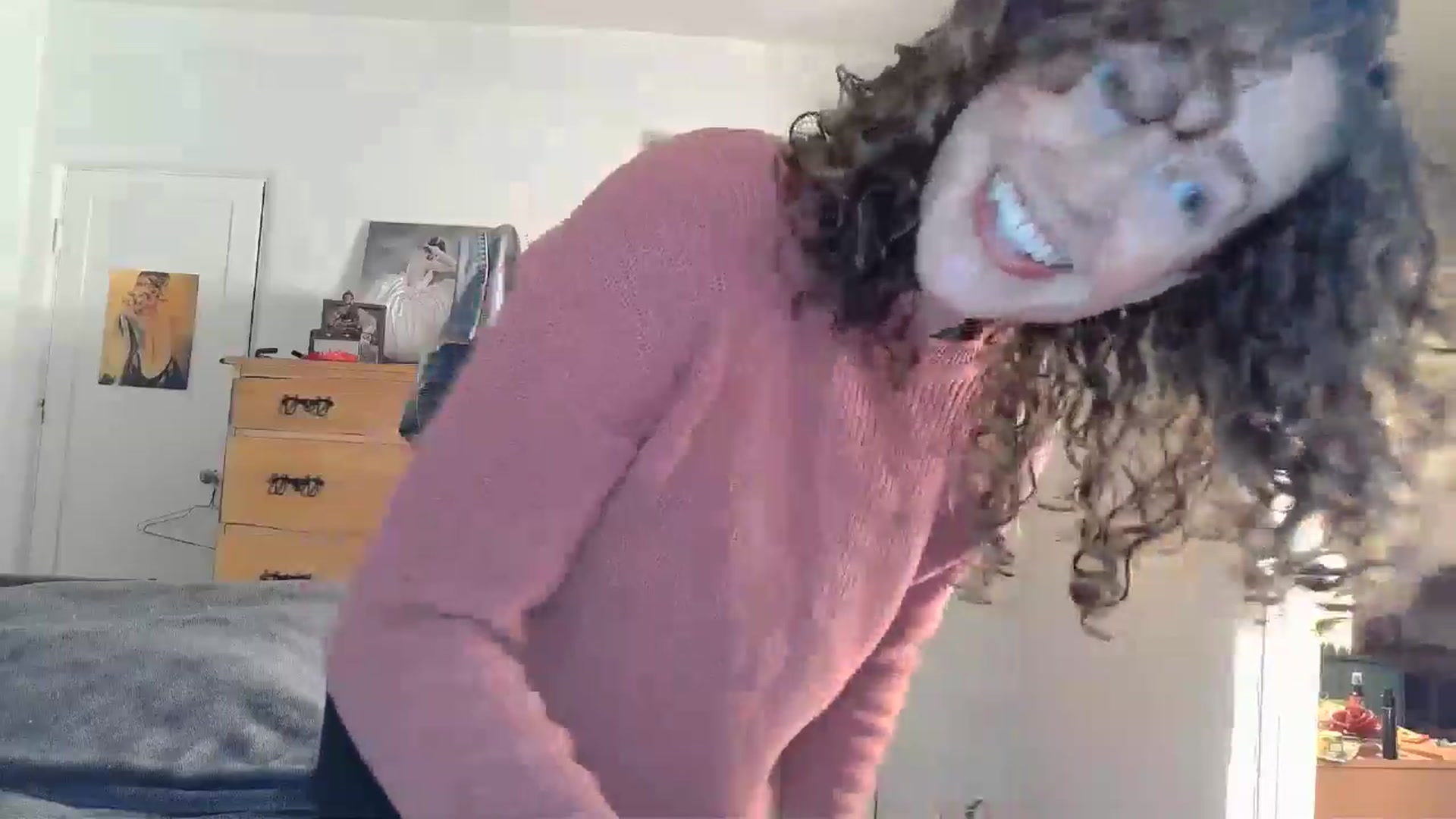 Gallery image thumbnail from TrollopTaylor's myfreecams stream on, 12/26/2024, 22:59 image 3 of 20