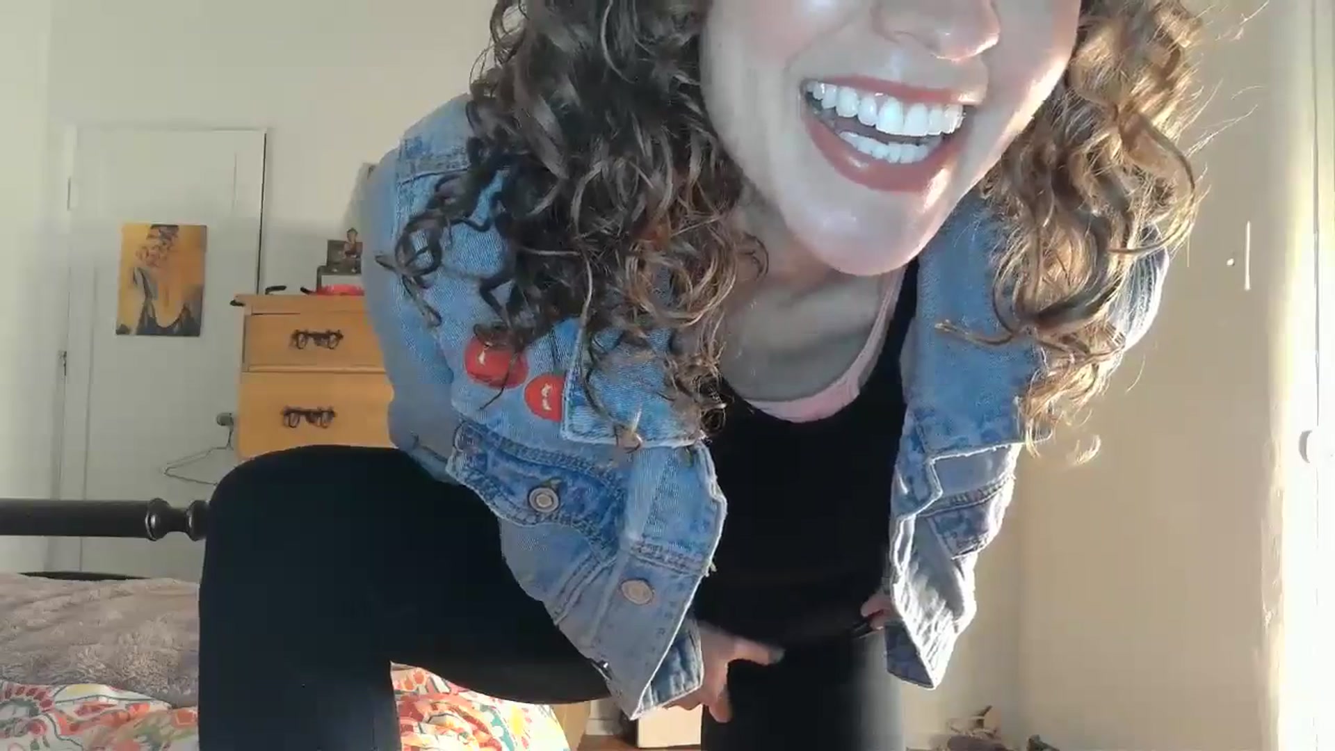 Gallery image thumbnail from TrollopTaylor's myfreecams stream on, 12/27/2024, 22:06 image 16 of 20