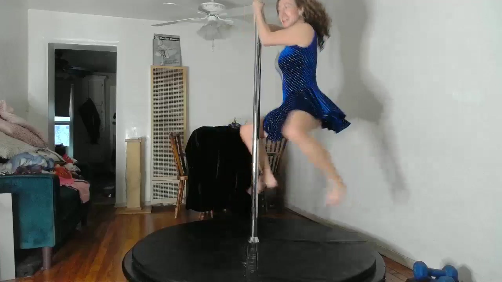 Gallery image thumbnail from TrollopTaylor's myfreecams stream on, 12/29/2024, 23:36 image 8 of 20