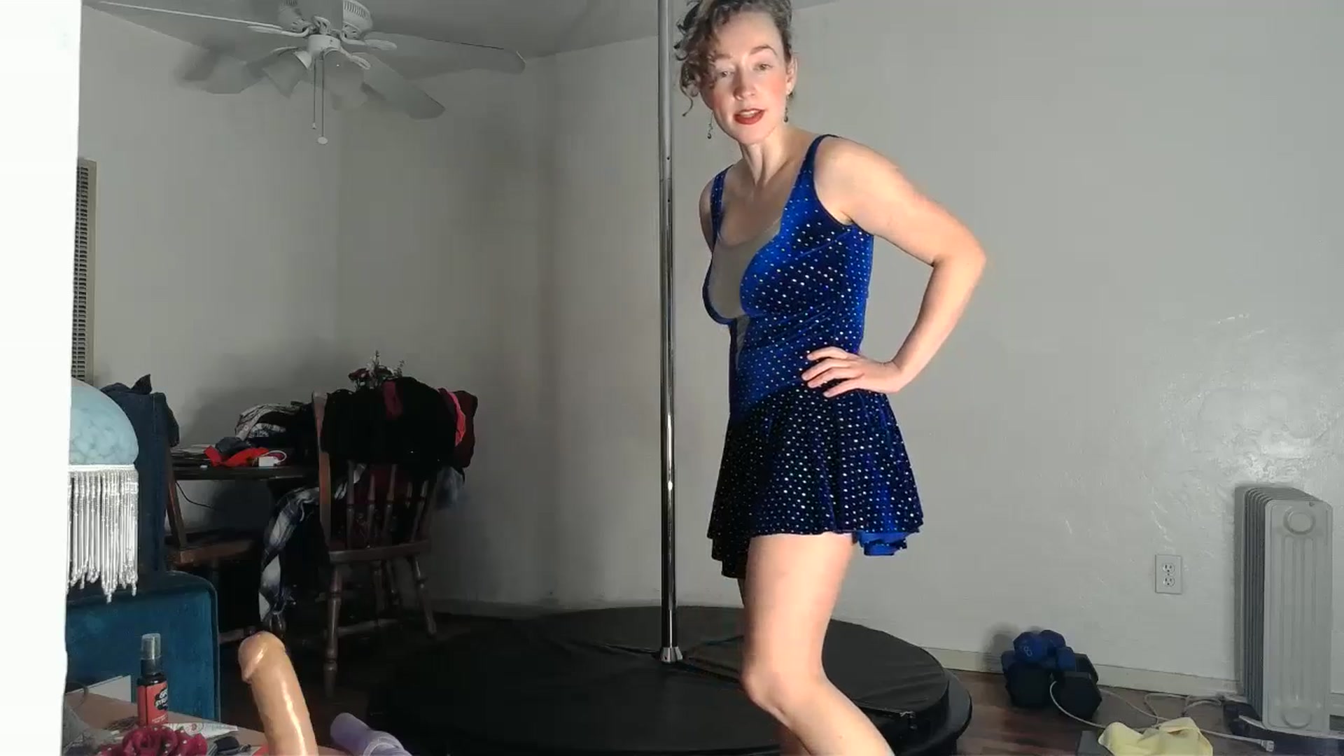 Gallery image thumbnail from TrollopTaylor's myfreecams stream on, 12/29/2024, 23:36 image 6 of 20