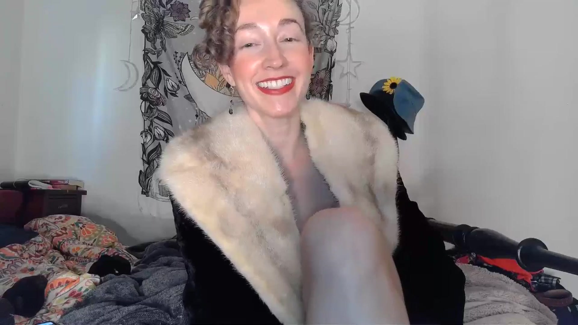 Gallery image thumbnail from TrollopTaylor's myfreecams stream on, 12/29/2024, 23:36 image 4 of 20