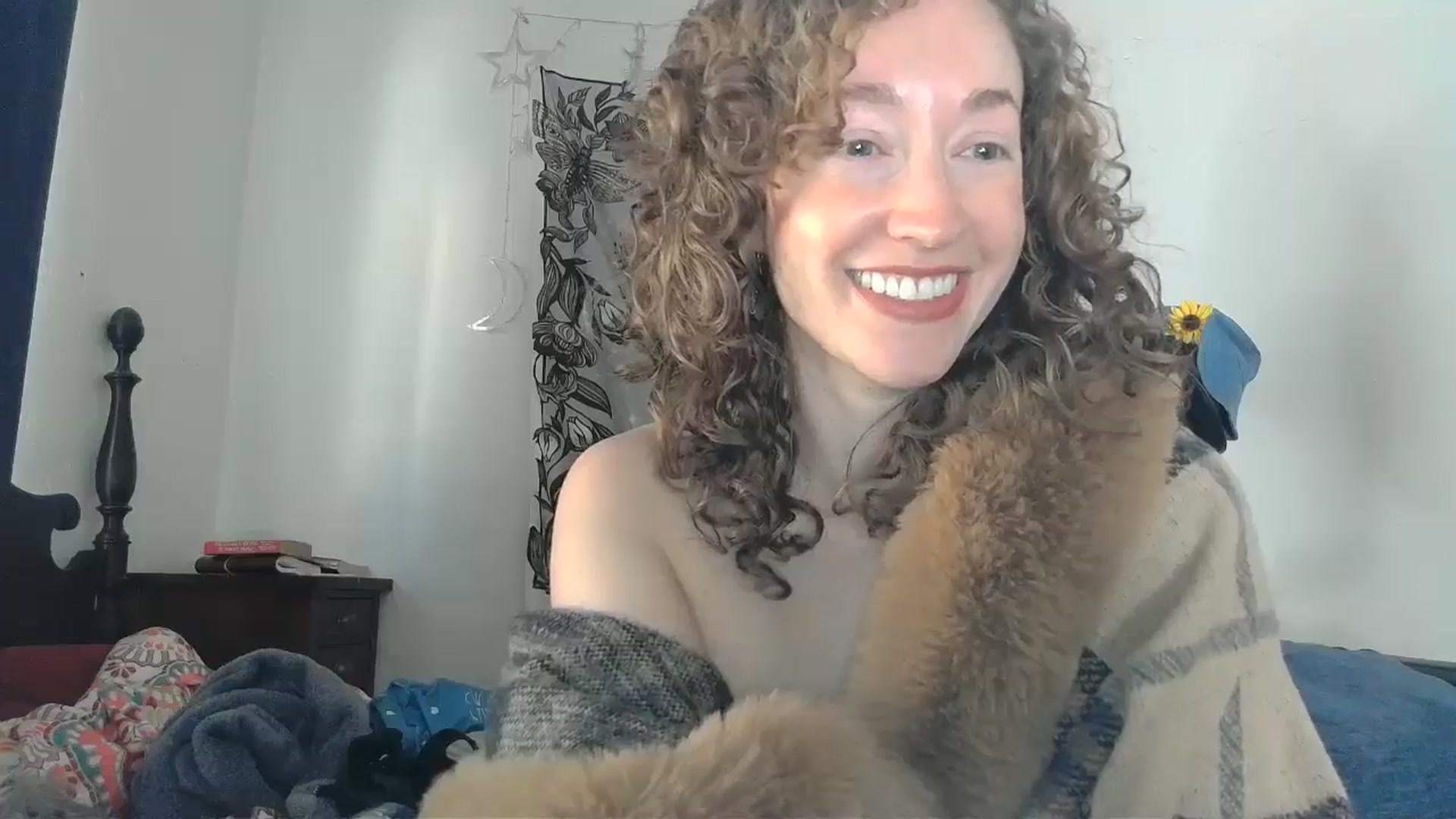 Gallery image thumbnail from TrollopTaylor's myfreecams stream on, 01/01/2025, 22:03 image 5 of 20