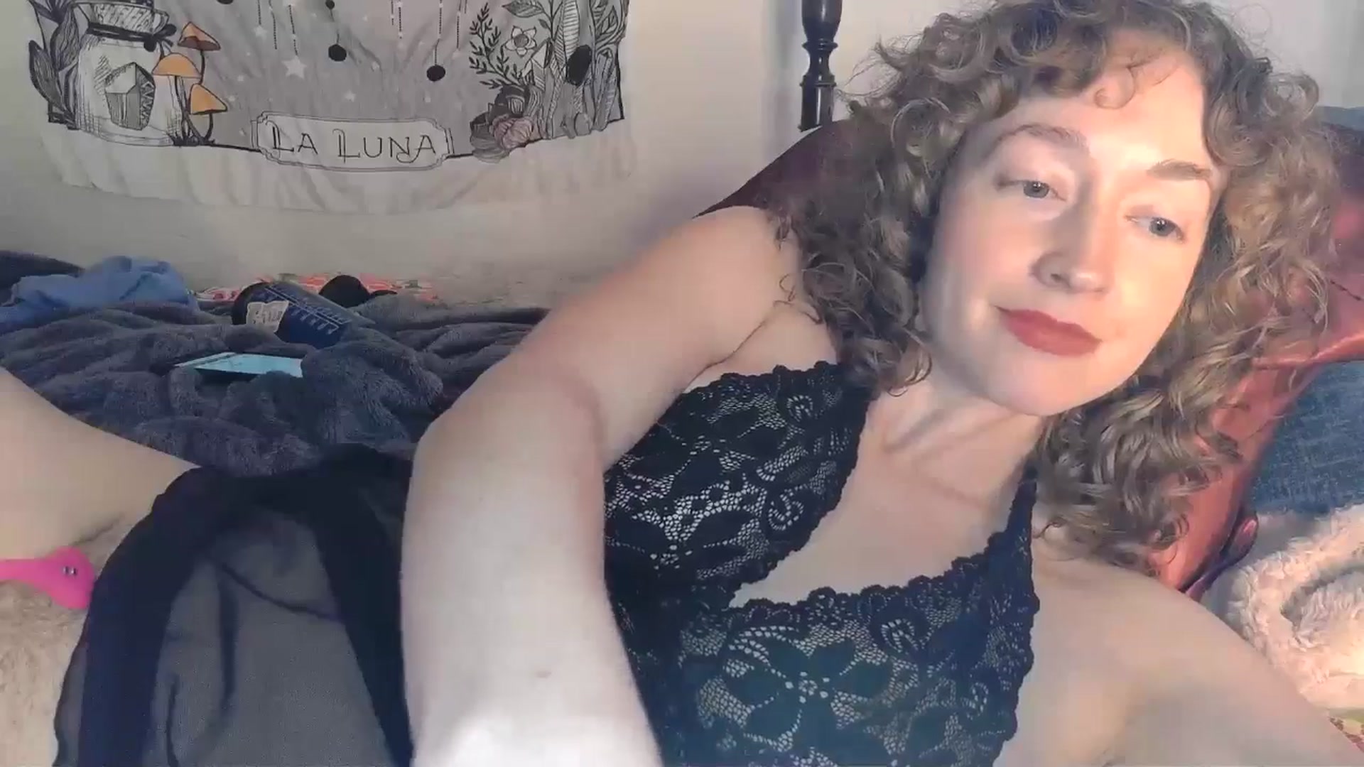 Gallery image thumbnail from TrollopTaylor's myfreecams stream on, 01/03/2025, 01:12 image 9 of 20