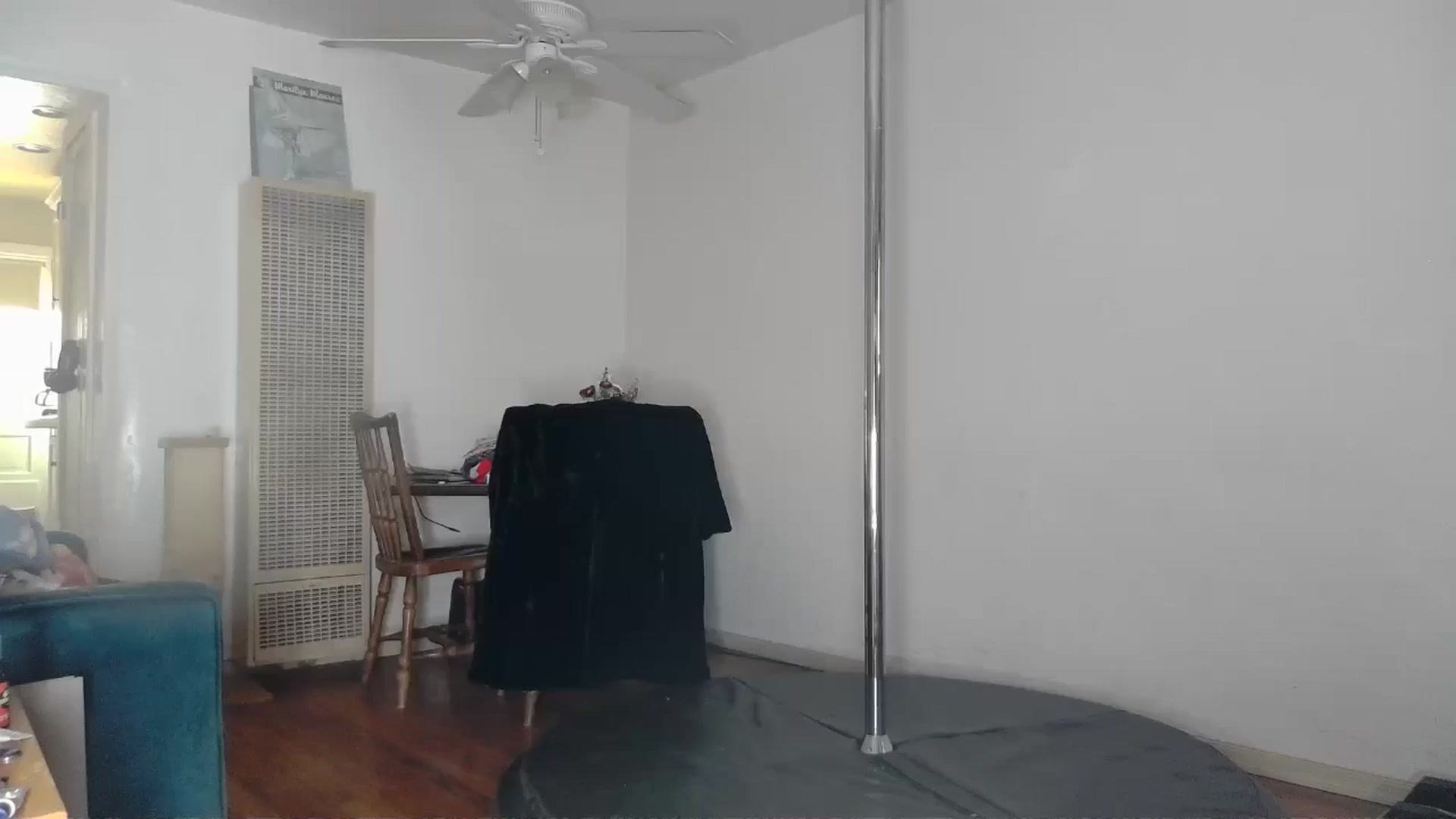 Gallery image thumbnail from TrollopTaylor's myfreecams stream on, 01/04/2025, 22:09 image 13 of 20