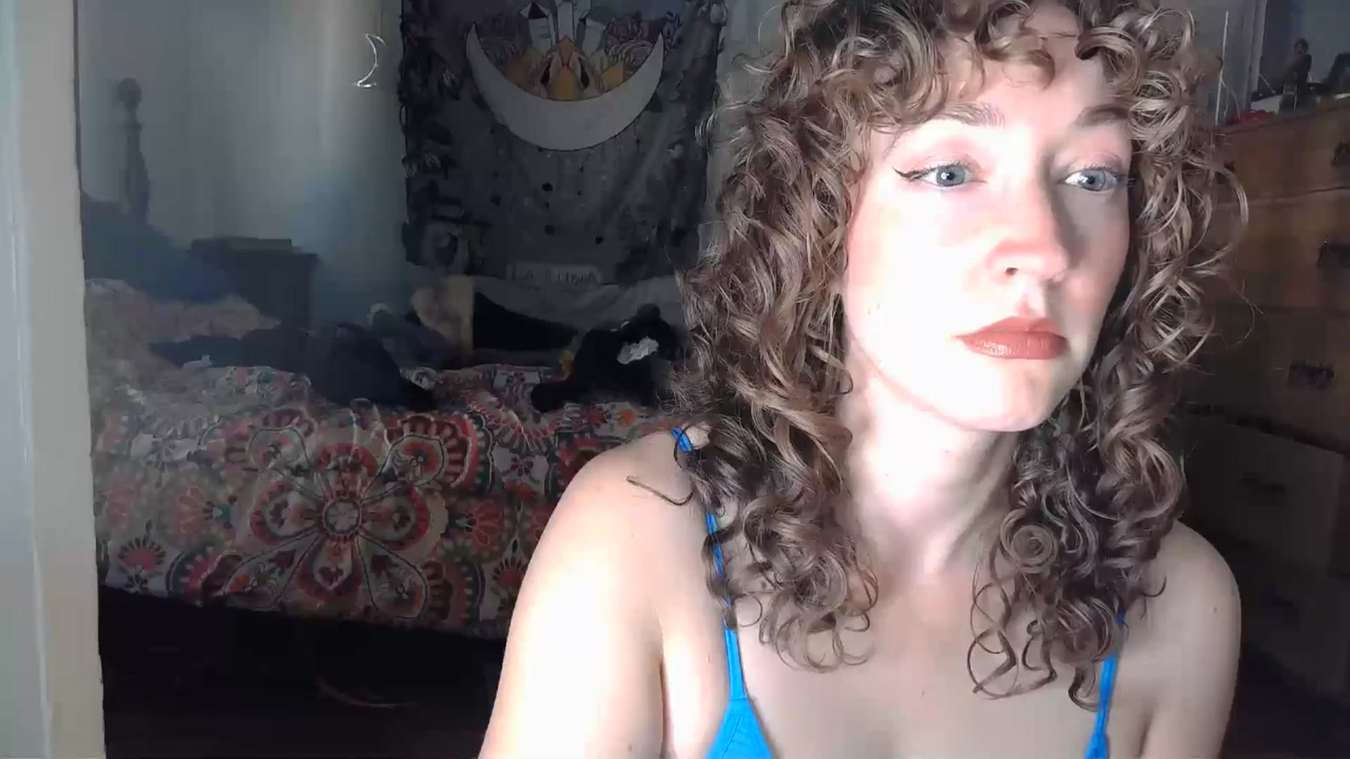 Gallery image thumbnail from TrollopTaylor's myfreecams stream on, 01/04/2025, 22:09 image 15 of 20