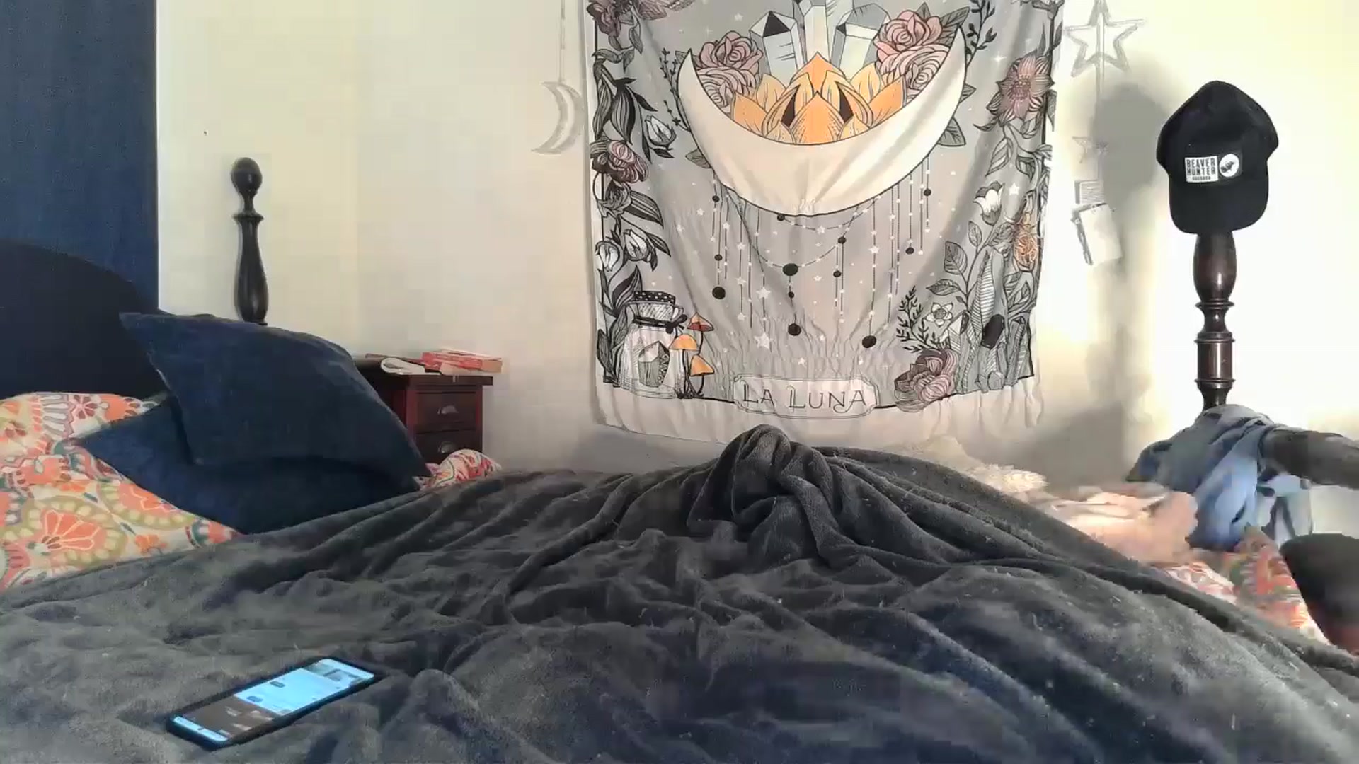 Gallery image thumbnail from TrollopTaylor's myfreecams stream on, 01/08/2025, 23:42 image 14 of 20