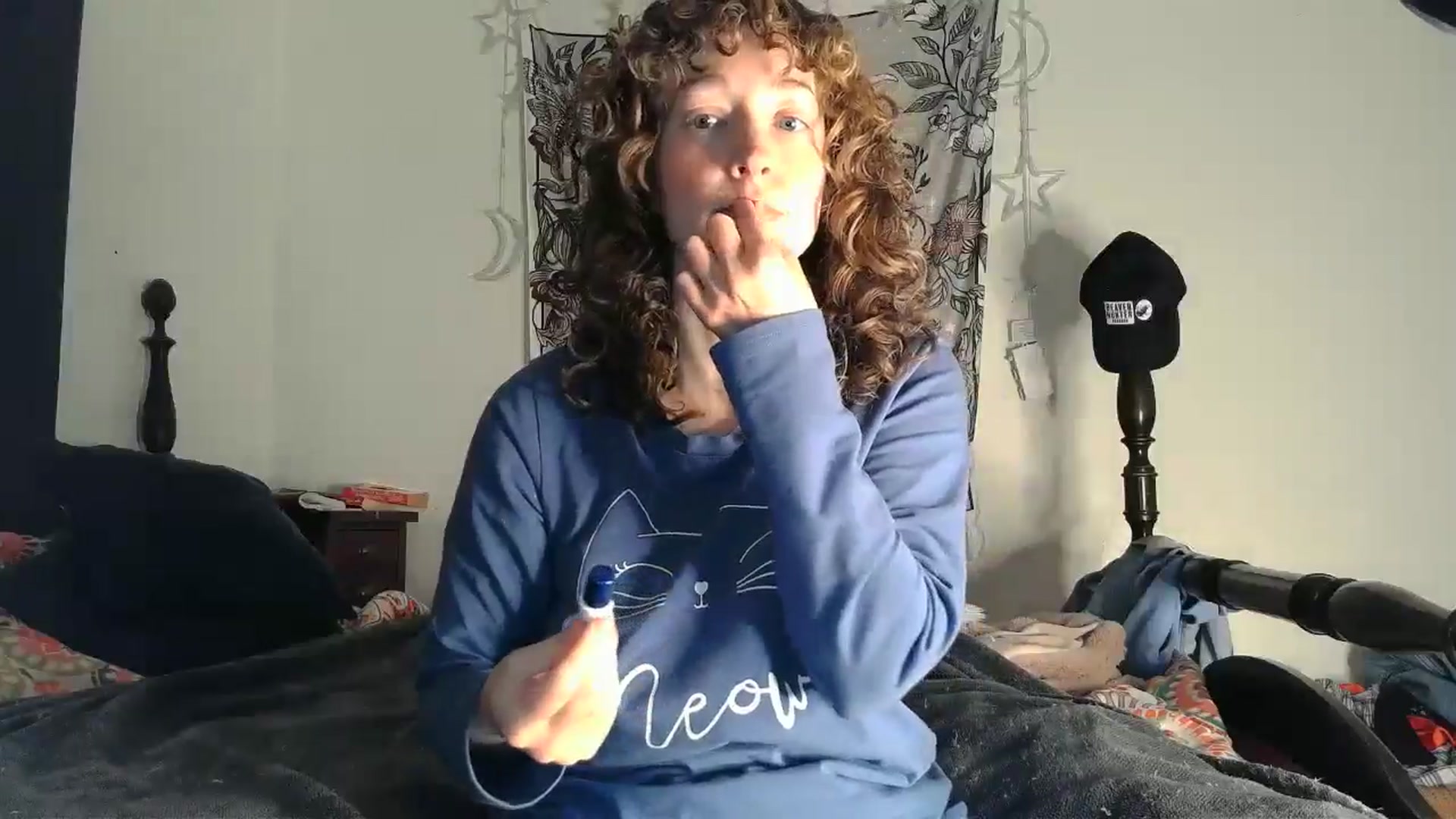 Gallery image thumbnail from TrollopTaylor's myfreecams stream on, 01/08/2025, 23:42 image 4 of 20