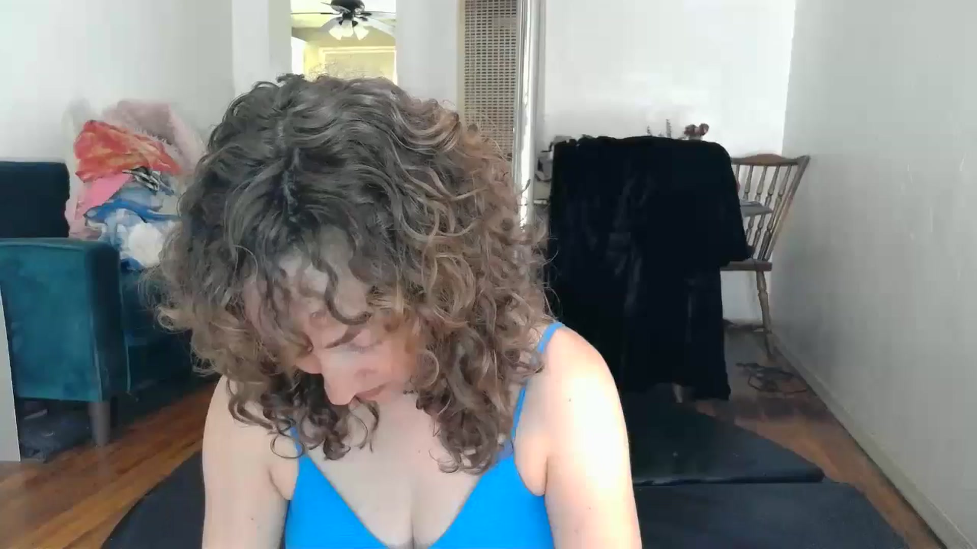 Gallery image thumbnail from TrollopTaylor's myfreecams stream on, 01/10/2025, 21:57 image 17 of 20