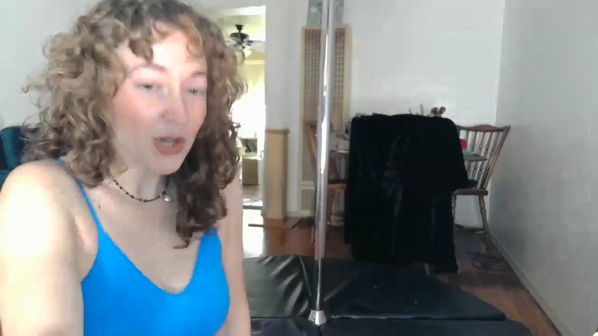 Gallery image thumbnail from TrollopTaylor's myfreecams stream on, 01/10/2025, 21:57 image 19 of 20