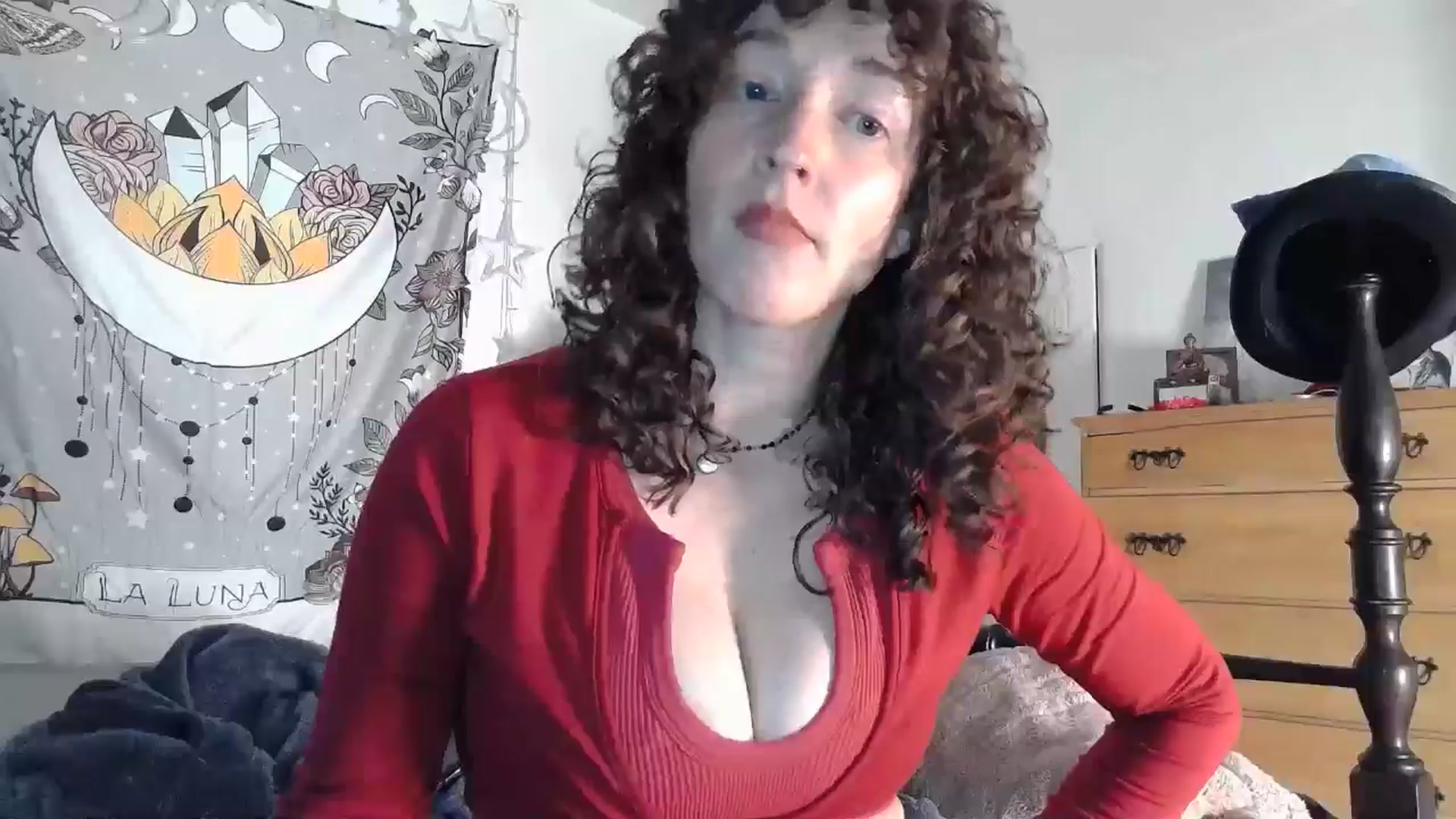 Gallery image thumbnail from TrollopTaylor's myfreecams stream on, 01/14/2025, 23:05 image 3 of 20