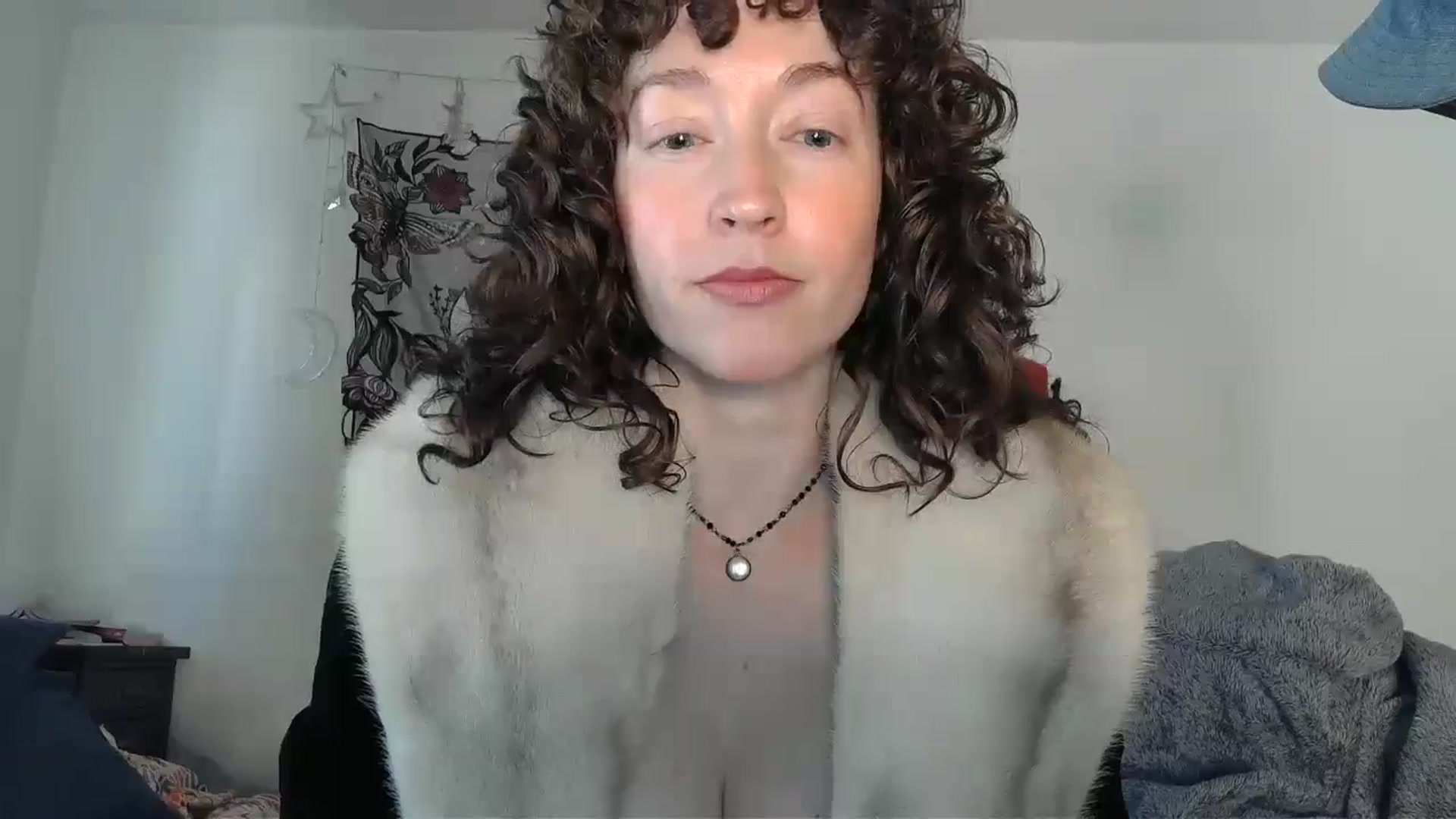 Gallery image thumbnail from TrollopTaylor's myfreecams stream on, 01/15/2025, 20:28 image 16 of 20