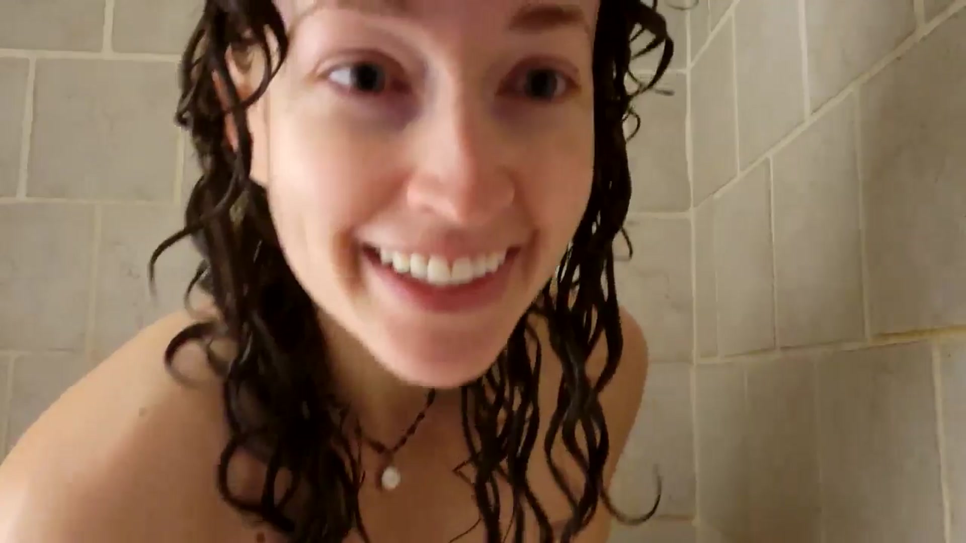 Gallery image thumbnail from TrollopTaylor's myfreecams stream on, 01/20/2025, 19:17 image 20 of 20