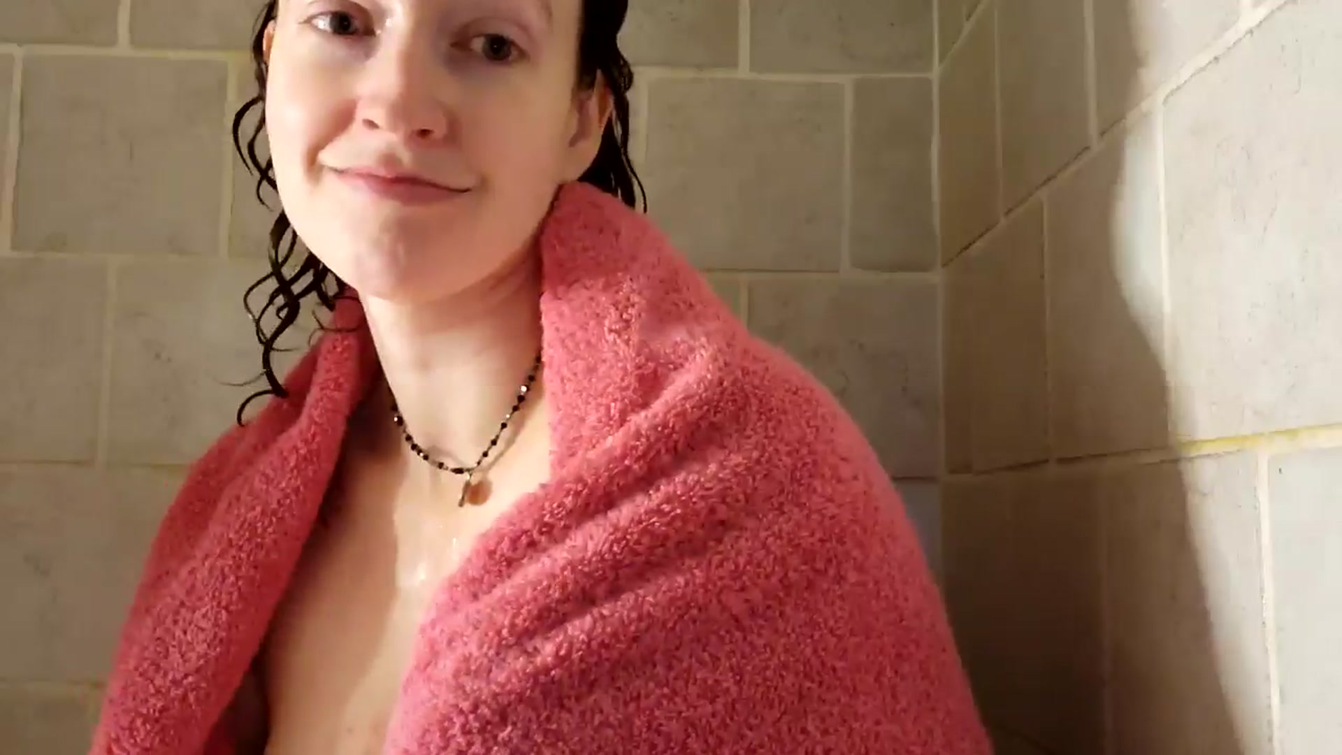 Gallery image thumbnail from TrollopTaylor's myfreecams stream on, 01/20/2025, 20:24 image 3 of 20