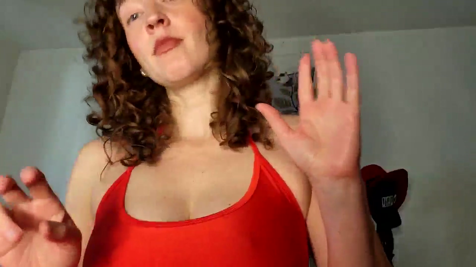 Gallery image thumbnail from TrollopTaylor's myfreecams stream on, 01/30/2025, 23:31 image 8 of 20