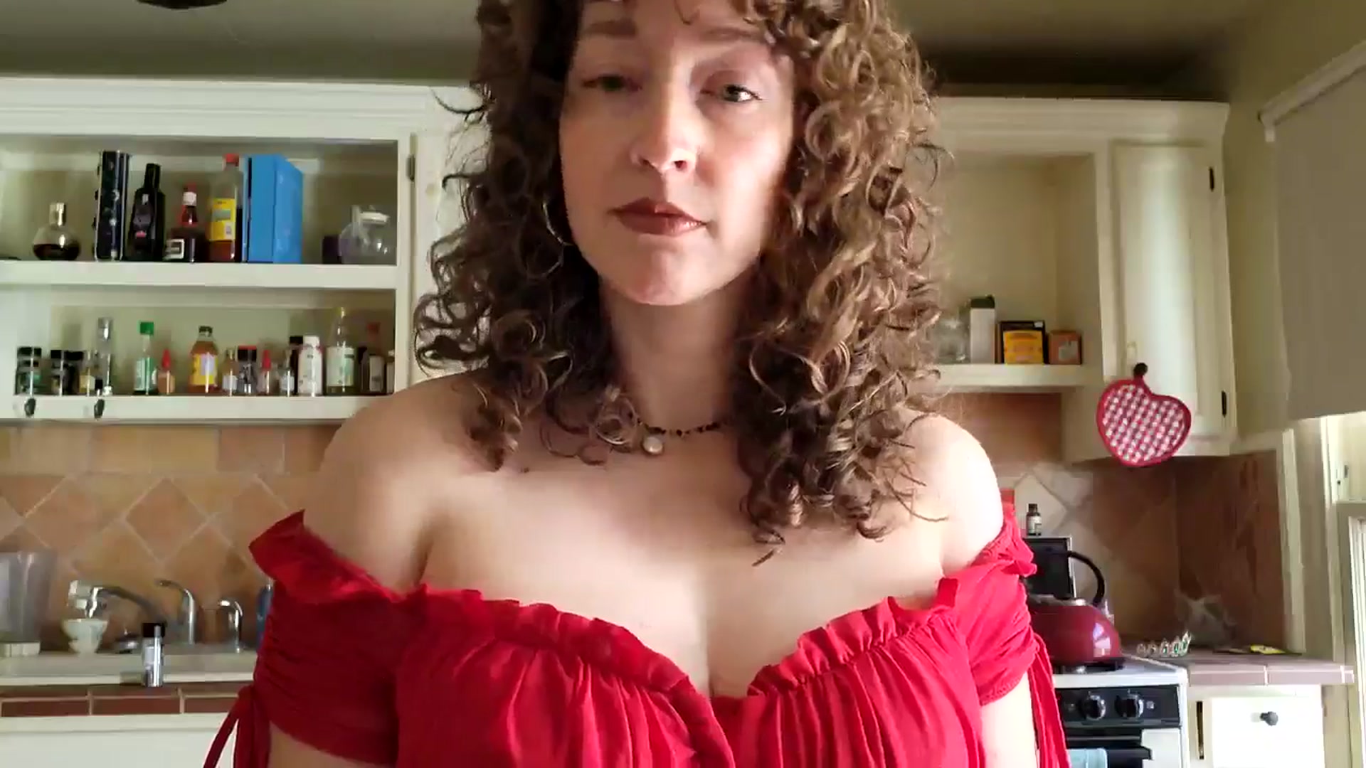 Gallery image thumbnail from TrollopTaylor's myfreecams stream on, 02/04/2025, 20:02 image 13 of 20