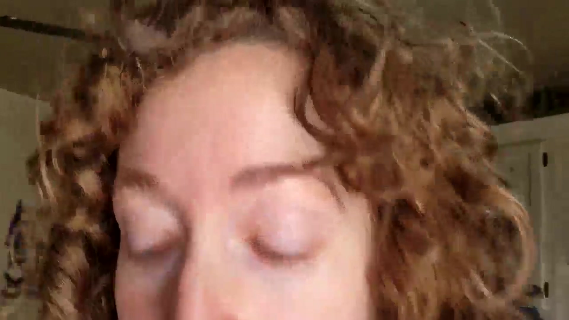 Gallery image thumbnail from TrollopTaylor's myfreecams stream on, 02/11/2025, 19:37 image 10 of 20