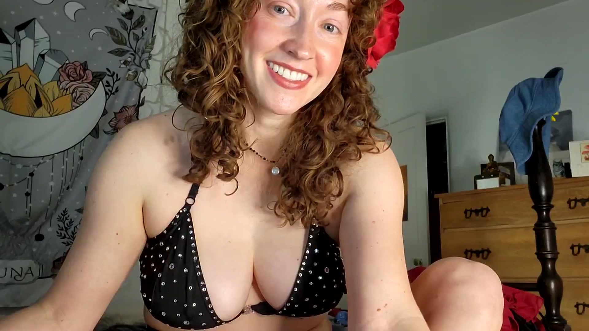Gallery image thumbnail from TrollopTaylor's myfreecams stream on, 02/20/2025, 21:23 image 18 of 20