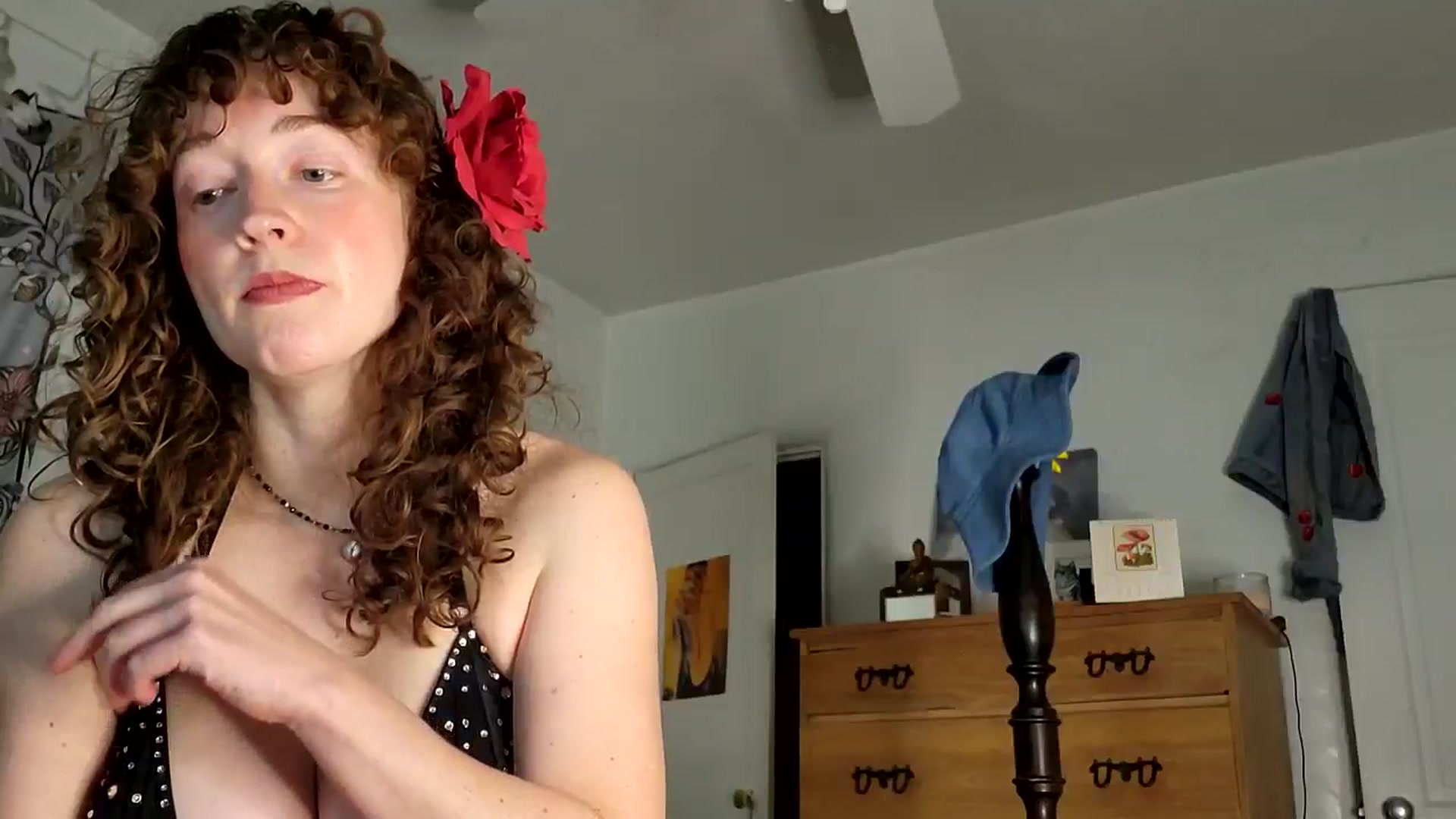 Gallery image thumbnail from TrollopTaylor's myfreecams stream on, 02/20/2025, 21:23 image 15 of 20