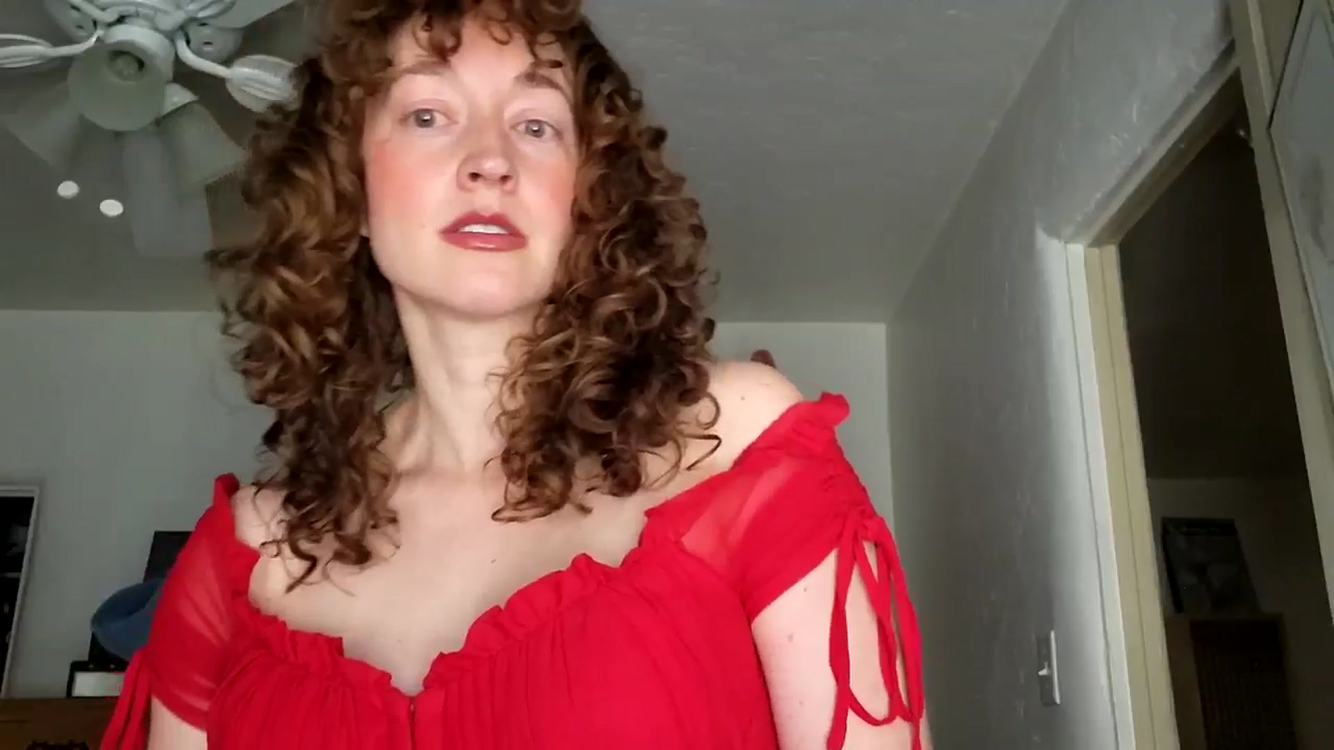Gallery image thumbnail from TrollopTaylor's myfreecams stream on, 02/27/2025, 19:59 image 18 of 20