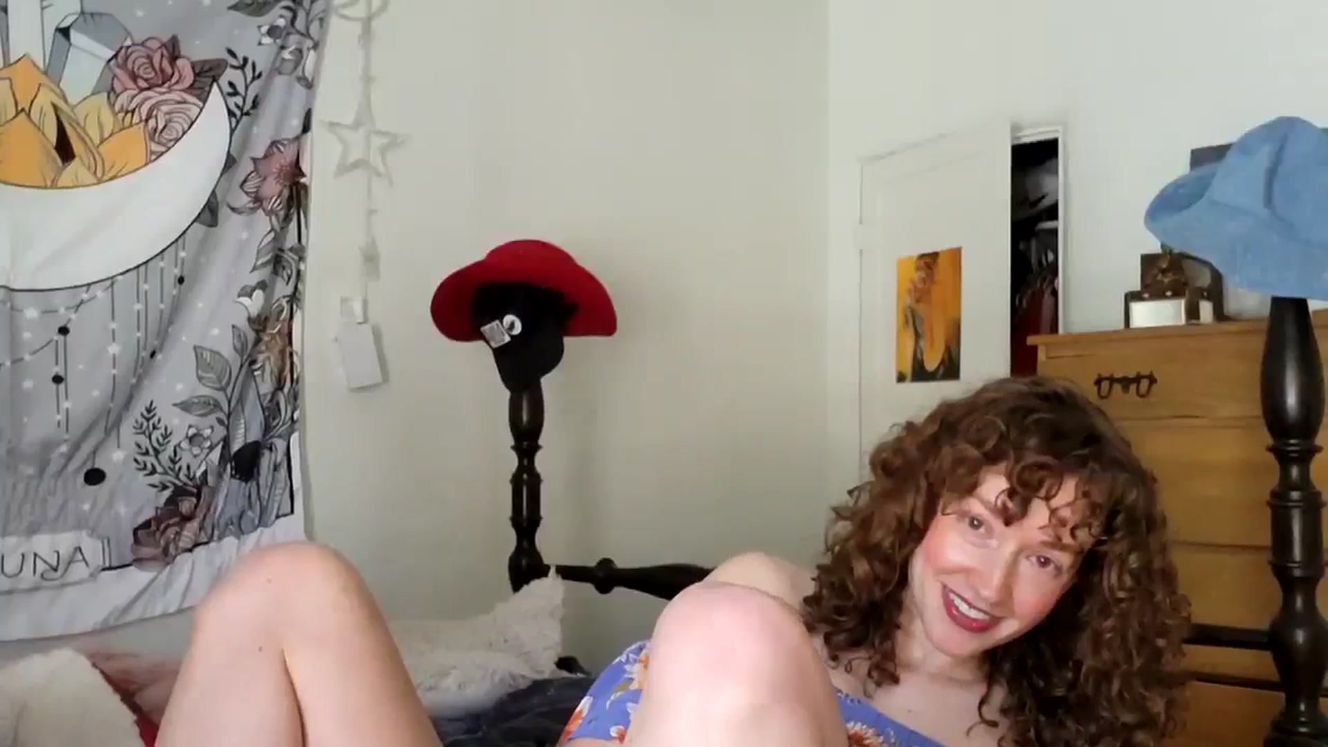 Gallery image thumbnail from TrollopTaylor's myfreecams stream on, 02/27/2025, 19:59 image 2 of 20