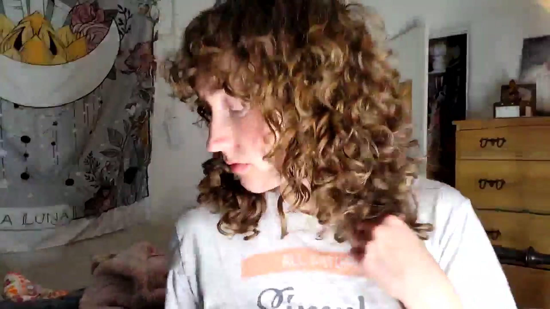 Gallery image thumbnail from TrollopTaylor's myfreecams stream on, 03/03/2025, 04:31 image 9 of 20