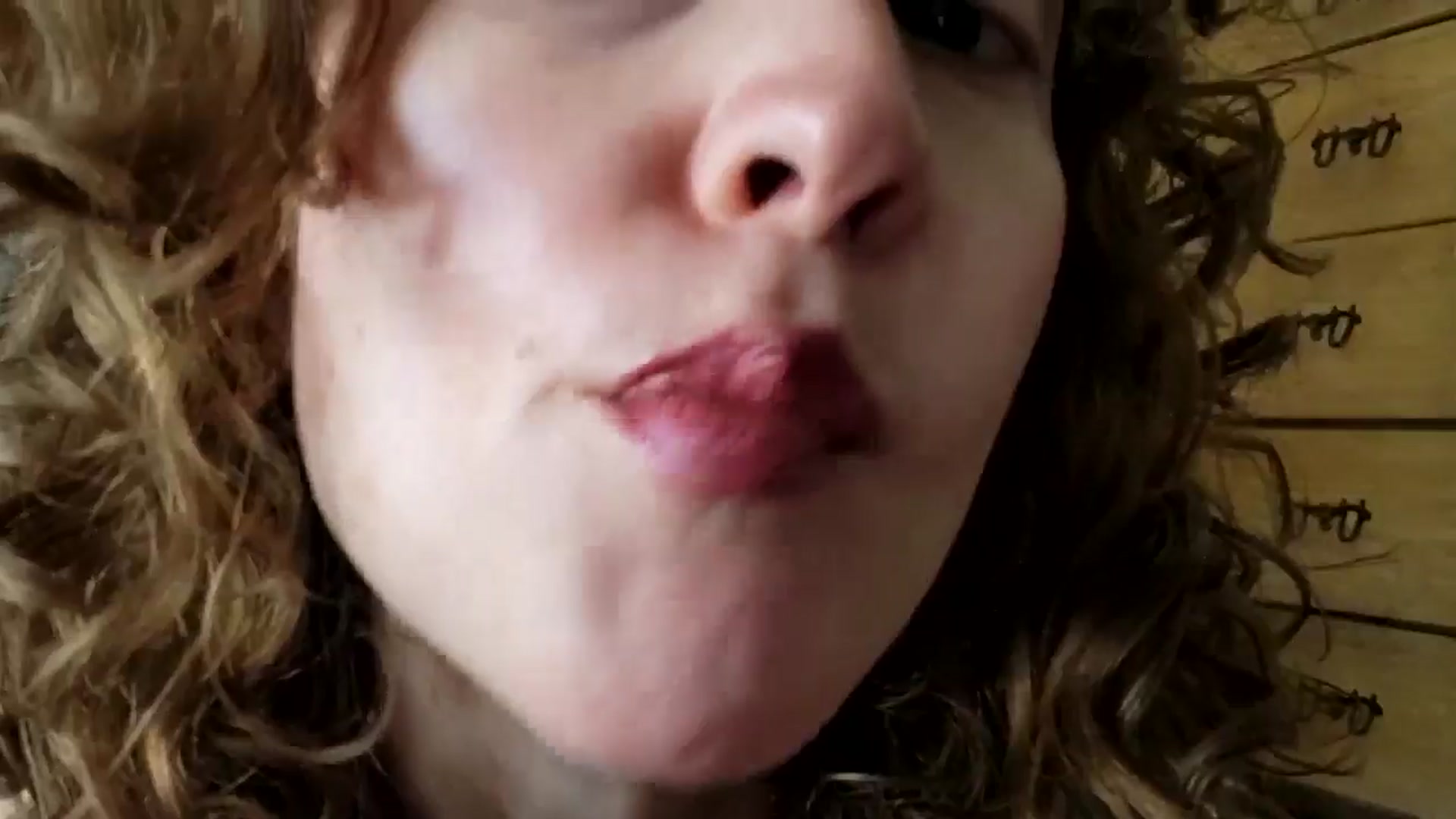 Gallery image thumbnail from TrollopTaylor's myfreecams stream on, 03/03/2025, 19:36 image 13 of 20