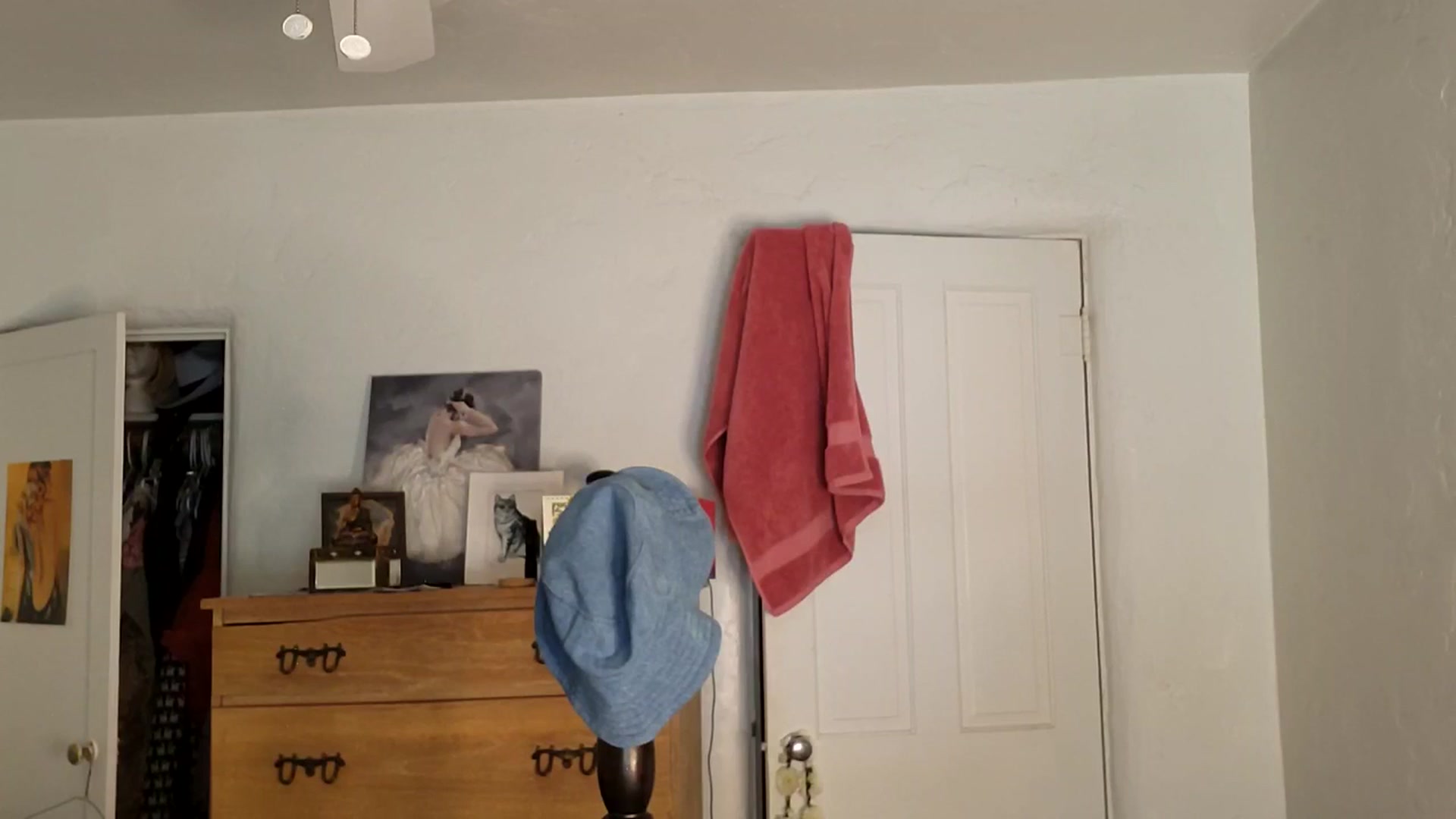 Gallery image thumbnail from TrollopTaylor's myfreecams stream on, 03/05/2025, 20:13 image 18 of 20