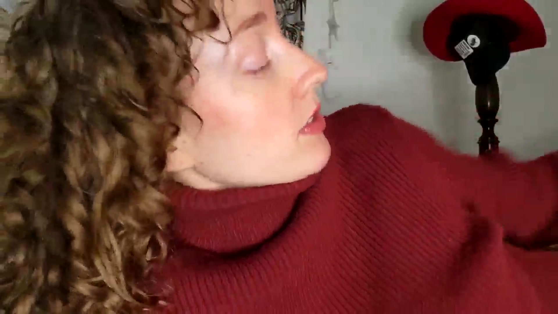 Gallery image thumbnail from TrollopTaylor's myfreecams stream on, 03/15/2025, 20:30 image 4 of 20