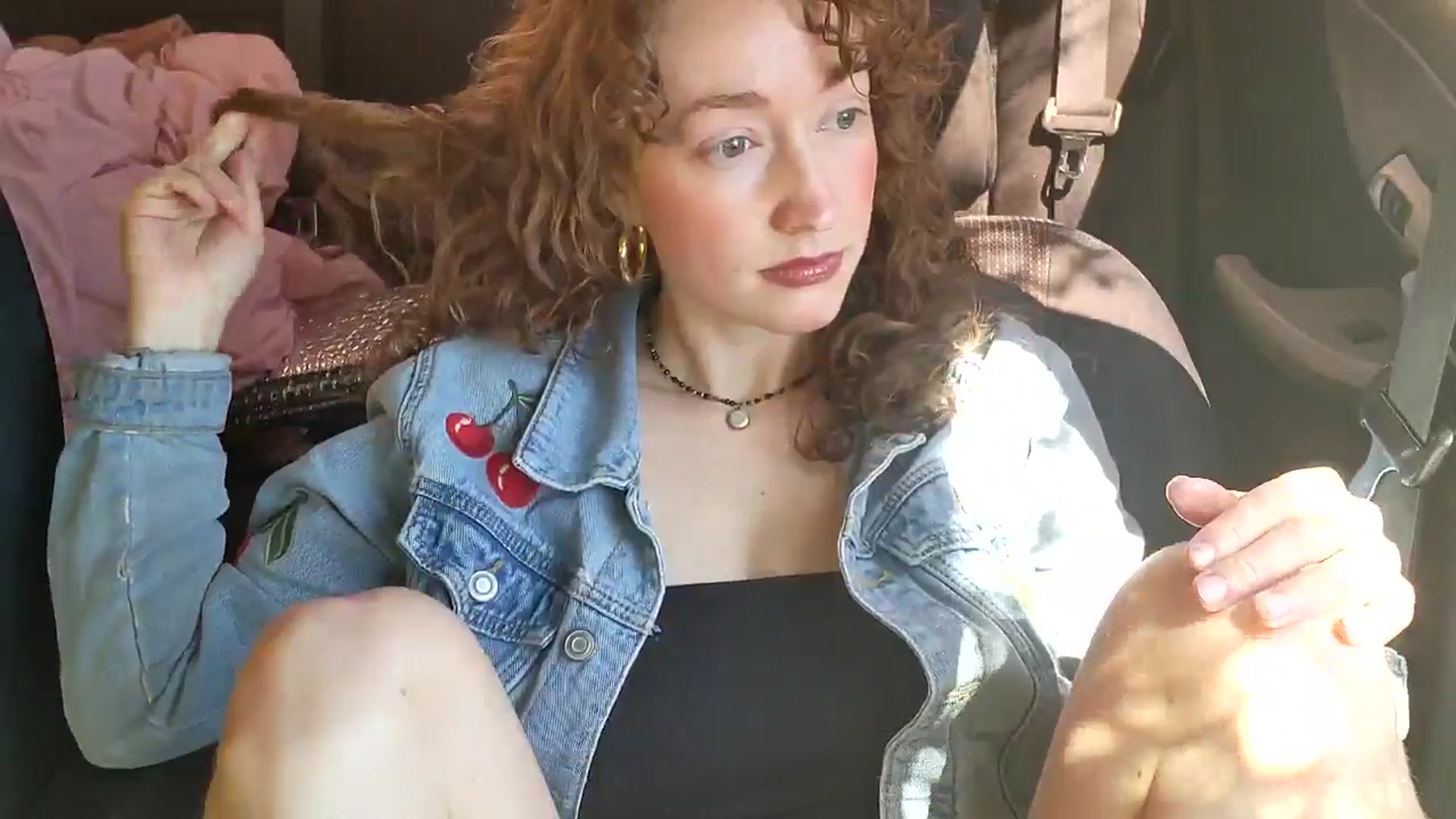 Gallery image thumbnail from TrollopTaylor's myfreecams stream on, 03/18/2025, 18:37 image 3 of 20
