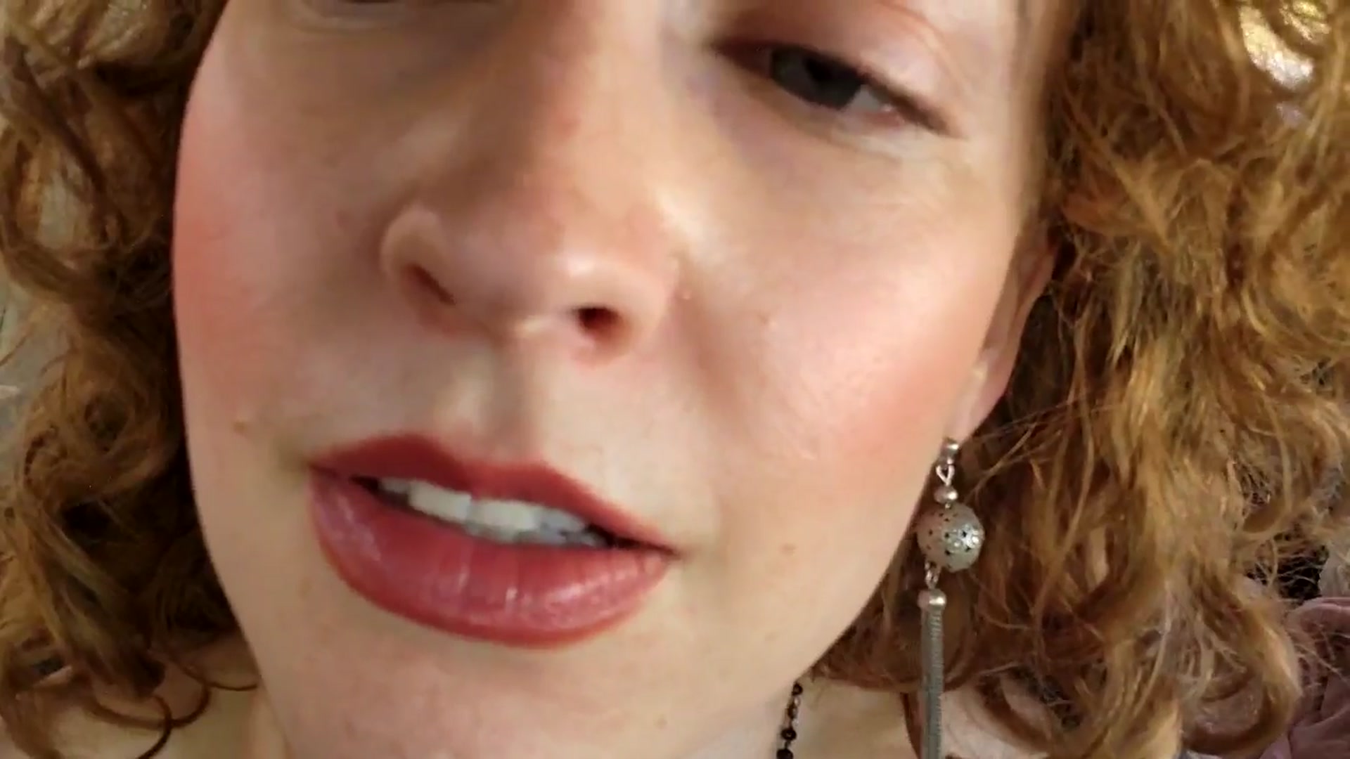 Gallery image thumbnail from TrollopTaylor's myfreecams stream on, 03/26/2025, 21:15 image 13 of 20
