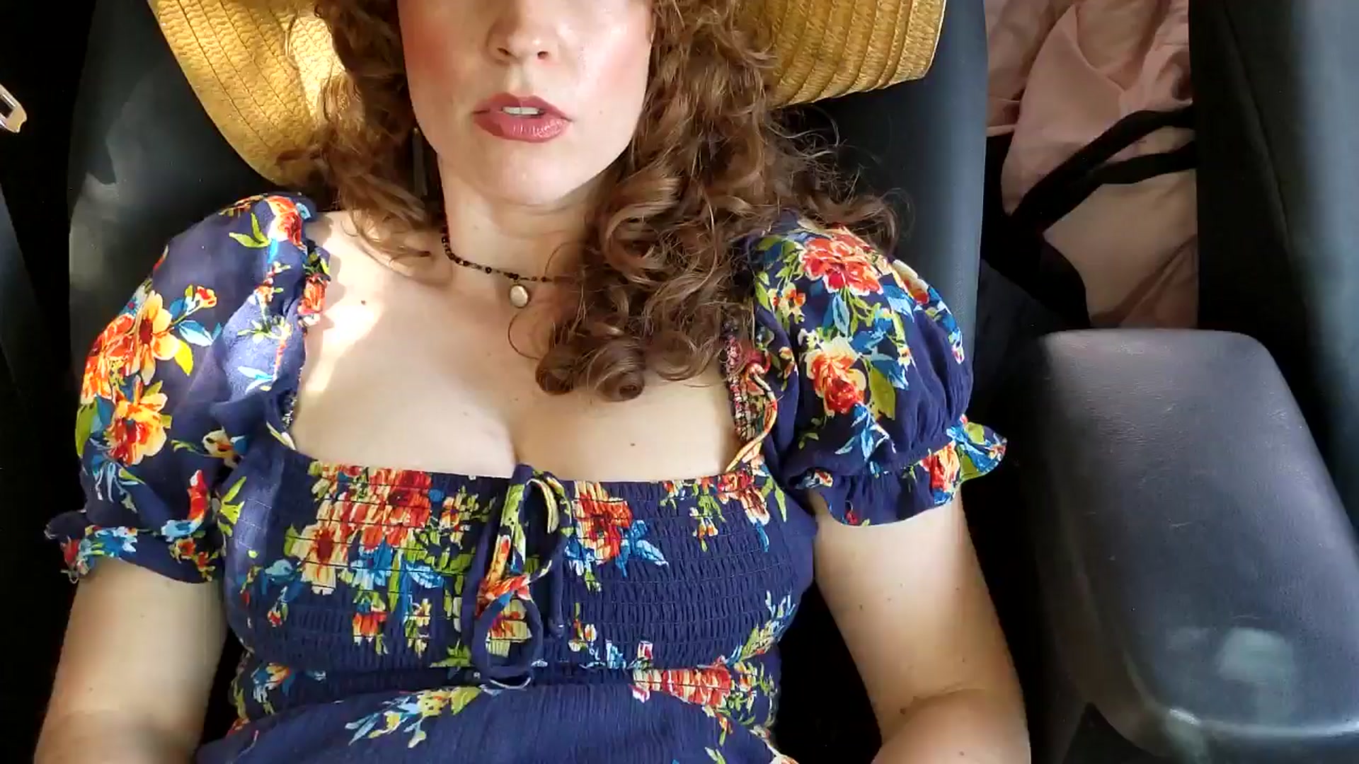 Gallery image thumbnail from TrollopTaylor's myfreecams stream on, 03/26/2025, 21:15 image 17 of 20