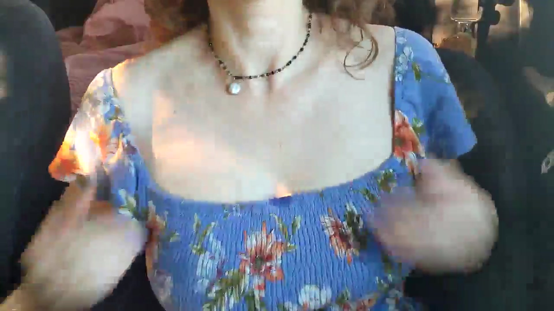 Gallery image thumbnail from TrollopTaylor's myfreecams stream on, 03/29/2025, 24:57 image 5 of 20