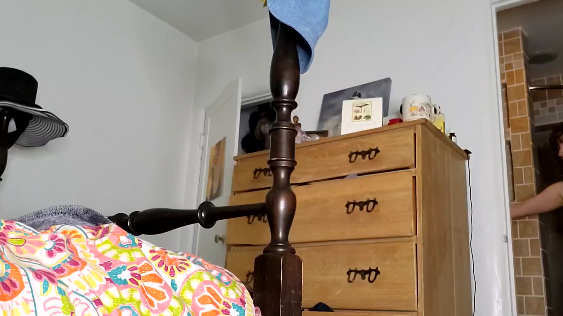 Gallery image thumbnail from TrollopTaylor's myfreecams stream on, 04/10/2025, 18:46 image 13 of 20
