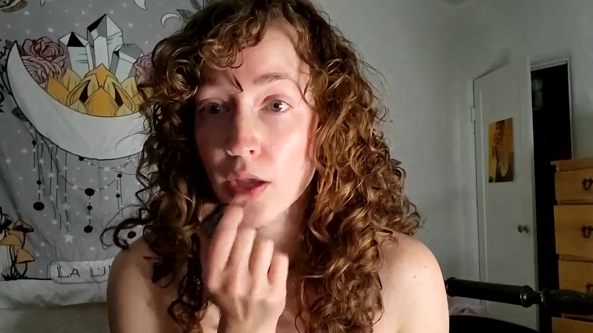 Gallery image thumbnail from TrollopTaylor's myfreecams stream on, 04/10/2025, 22:31 image 4 of 20